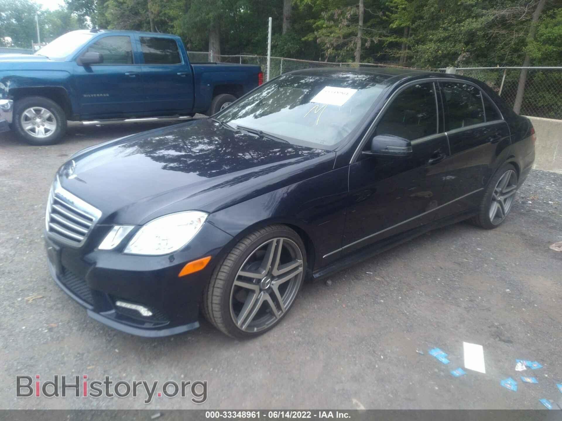 2011 MERCEDES-BENZ E-CLASS - VIN: WDDHF8HB8BA370184 - Фото 2