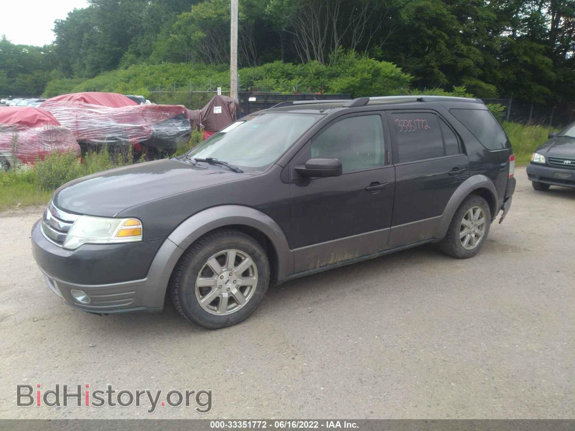 2008 FORD TAURUS X - VIN: 1FMDK05W98GA32257 - Фото 2