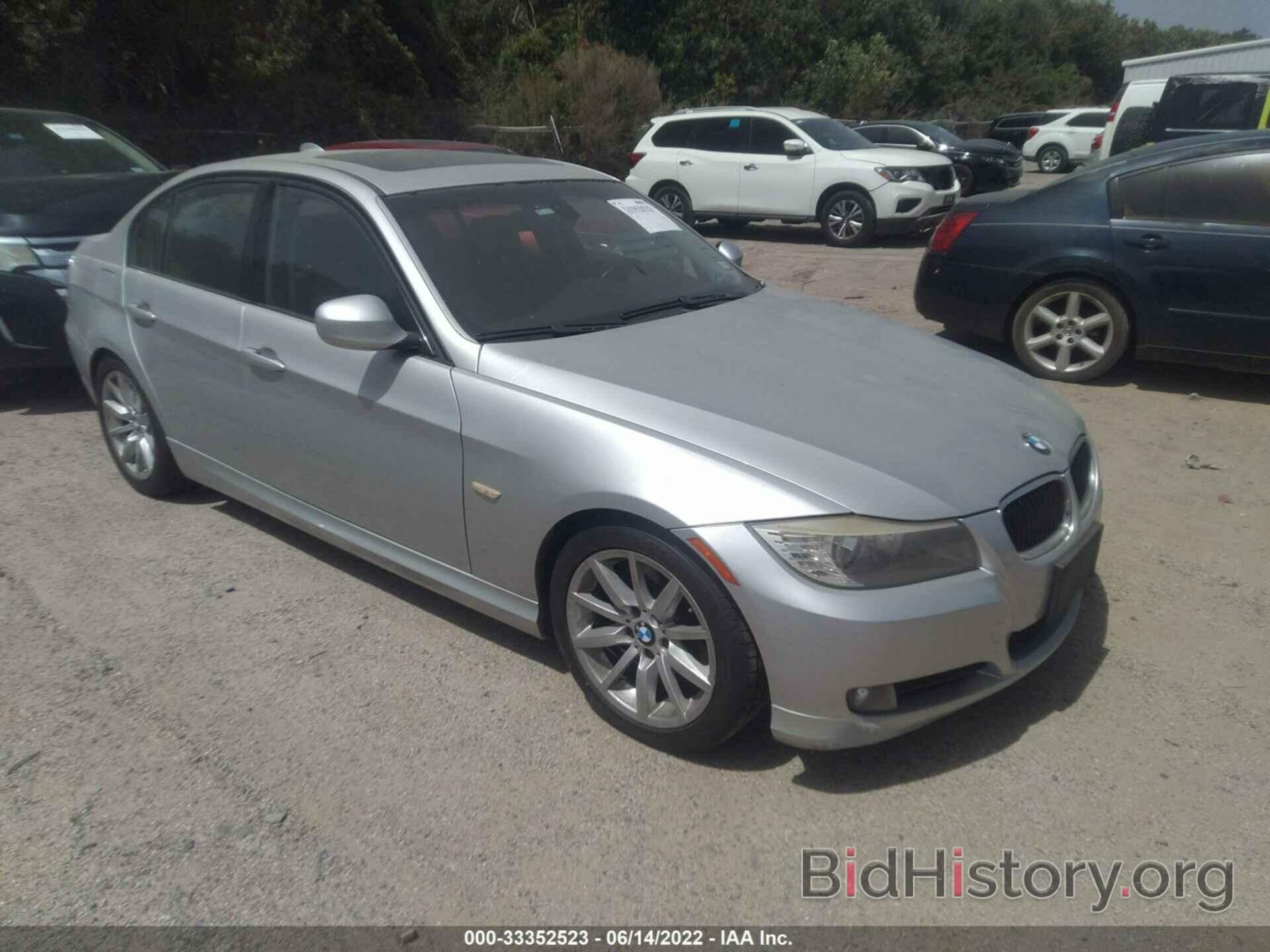 Photo WBAPH73509E128050 - BMW 3 SERIES 2009