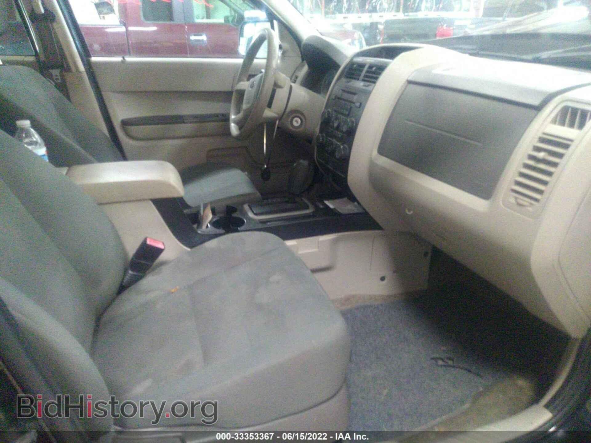 2011 FORD ESCAPE - VIN: 1FMCU0C72BKB22274 - Фото 5