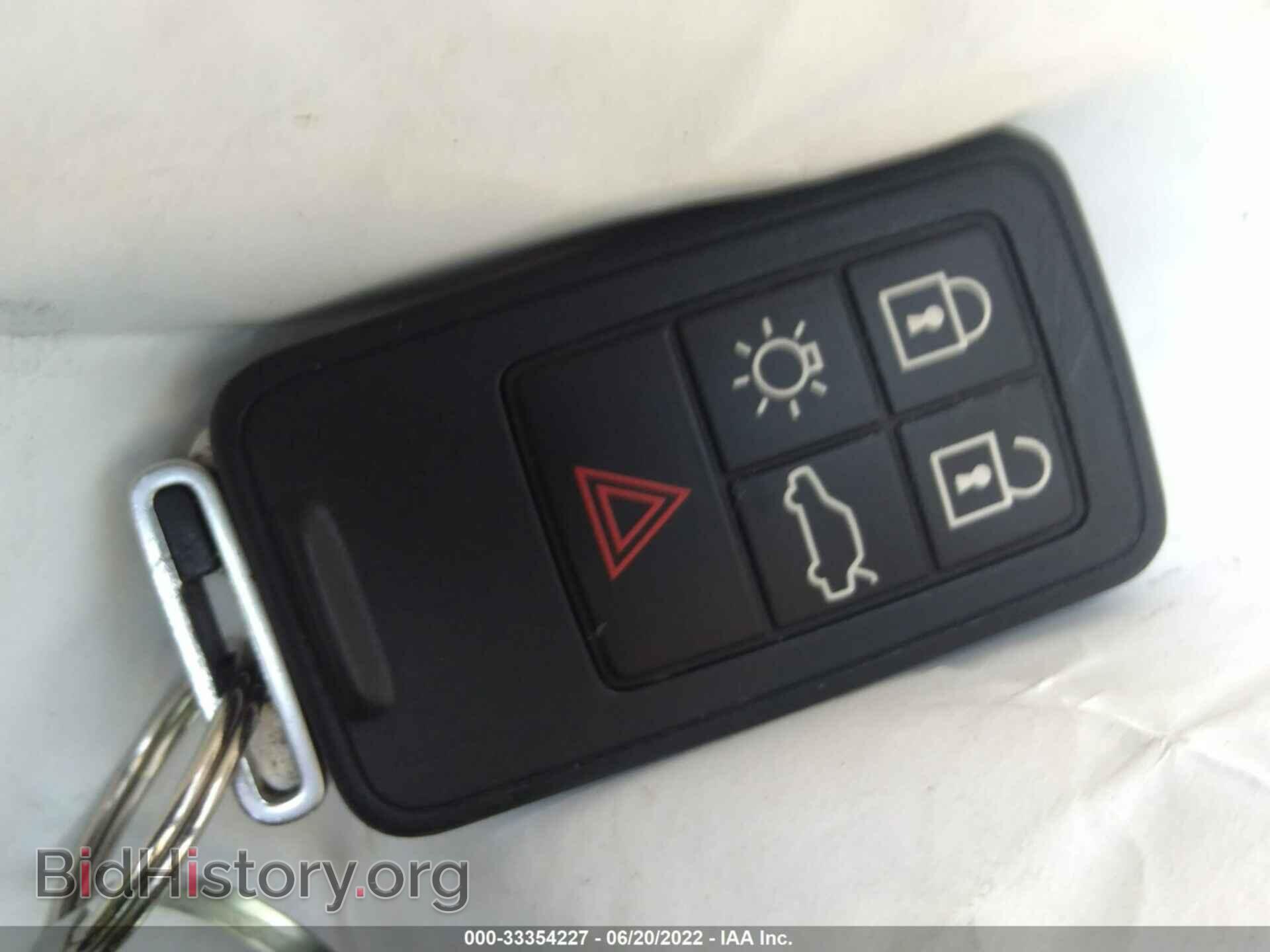 2012 VOLVO S60 - VIN: YV1622FSXC2129200 - Фото 11