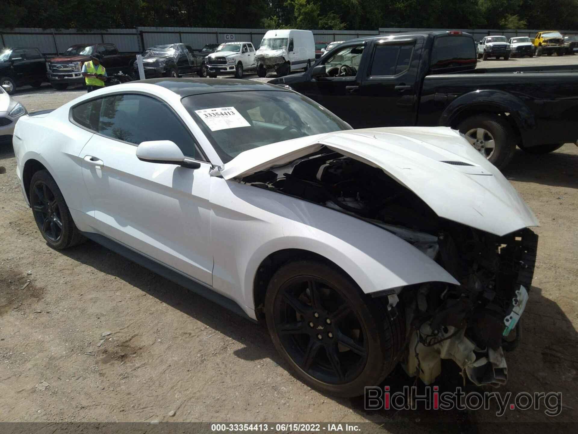 Photo 1FA6P8TH9K5175171 - FORD MUSTANG 2019