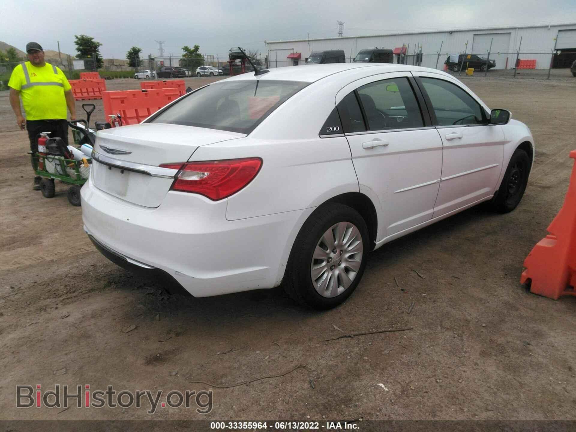 2012 CHRYSLER 200 - VIN: 1C3CCBAB1CN273203 - Фото 4
