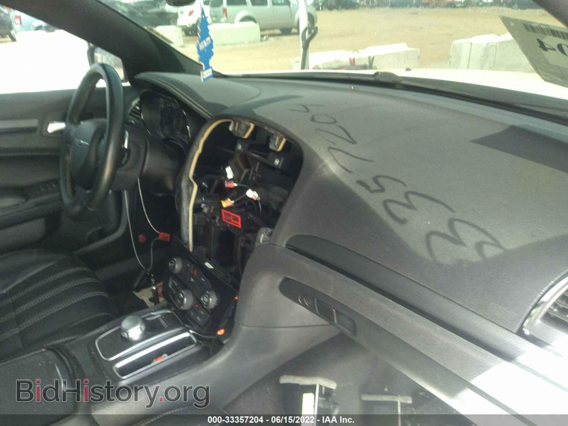 2015 CHRYSLER 300 - VIN: 2C3CCABG1FH838311 - Фото 5