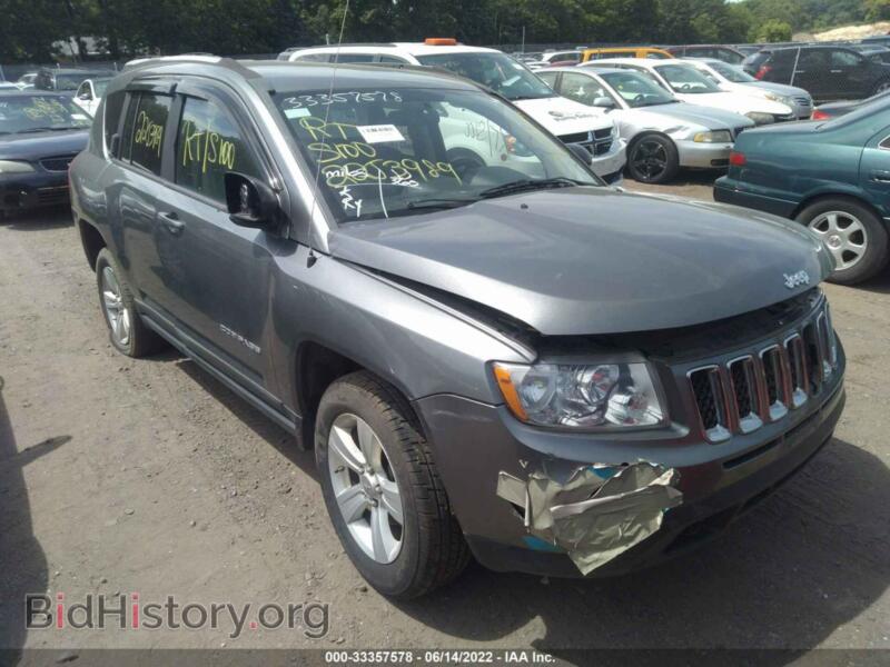 2011 Jeep COMPASS Latitude (VIN 1J4NF1FB4BD235445) — фото 1 из 10, IAAI, повреждение: передняя часть