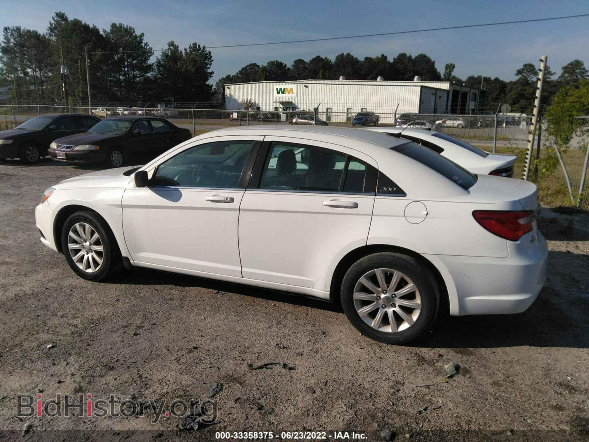 2013 CHRYSLER 200 - VIN: 1C3CCBBB2DN672718 - Photo 3
