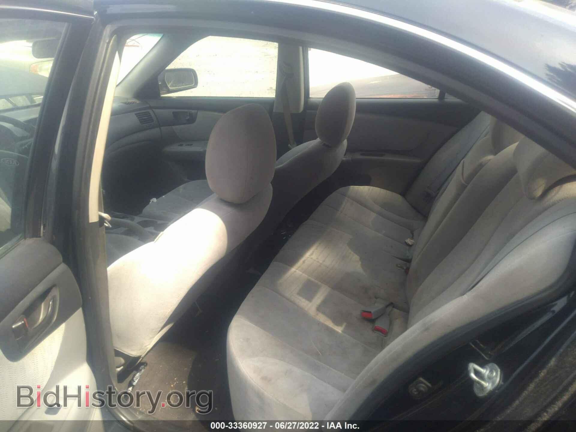 2009 KIA OPTIMA - VIN: KNAGE228995354174 - Фото 8