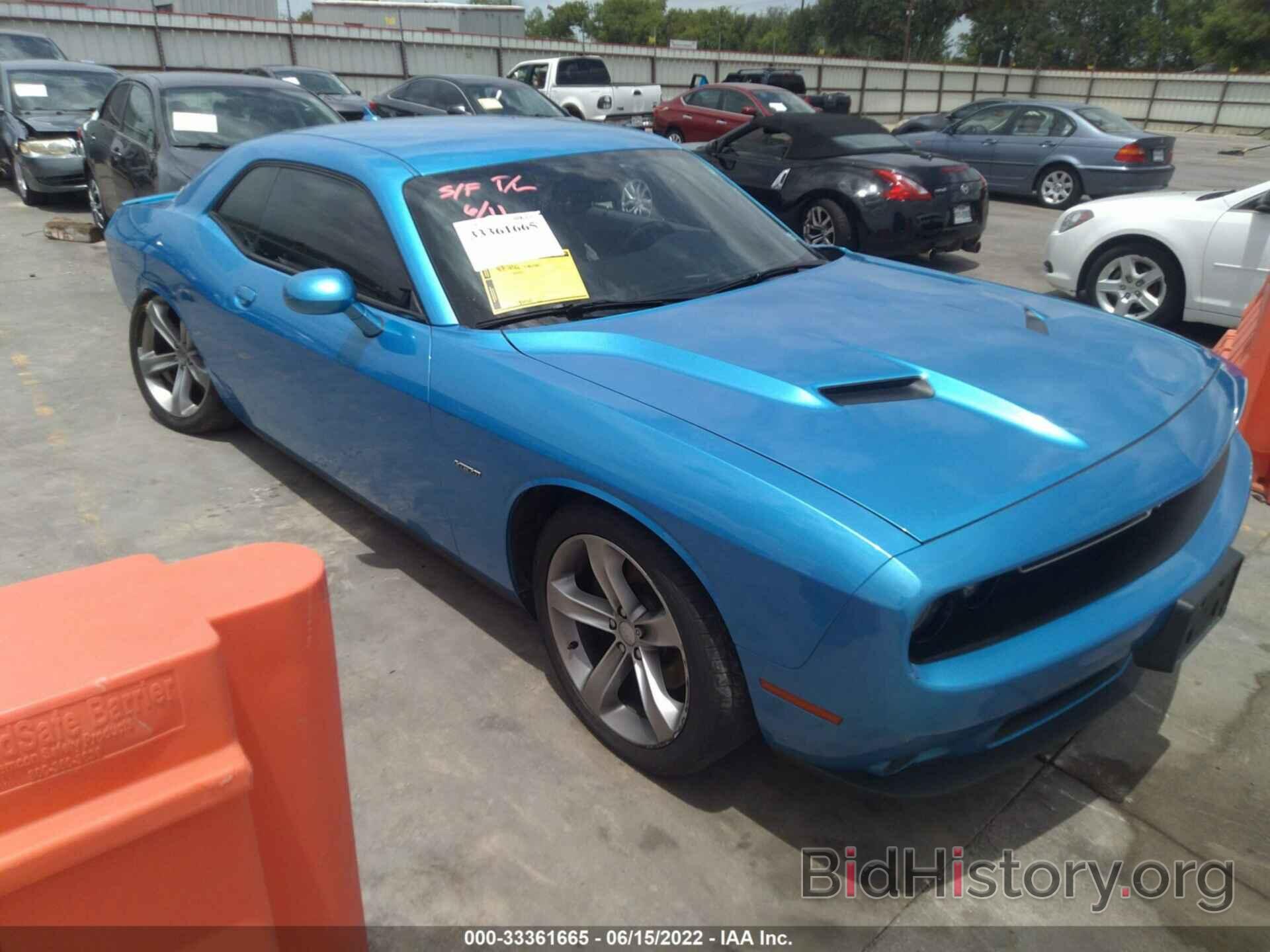 Photo 2C3CDZAT7FH839828 - DODGE CHALLENGER 2015