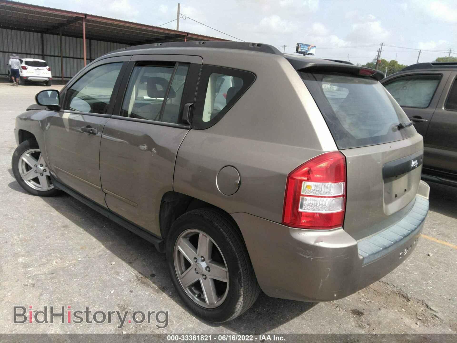 2008 JEEP COMPASS - VIN: 1J8FT47058D588876 - Фото 3
