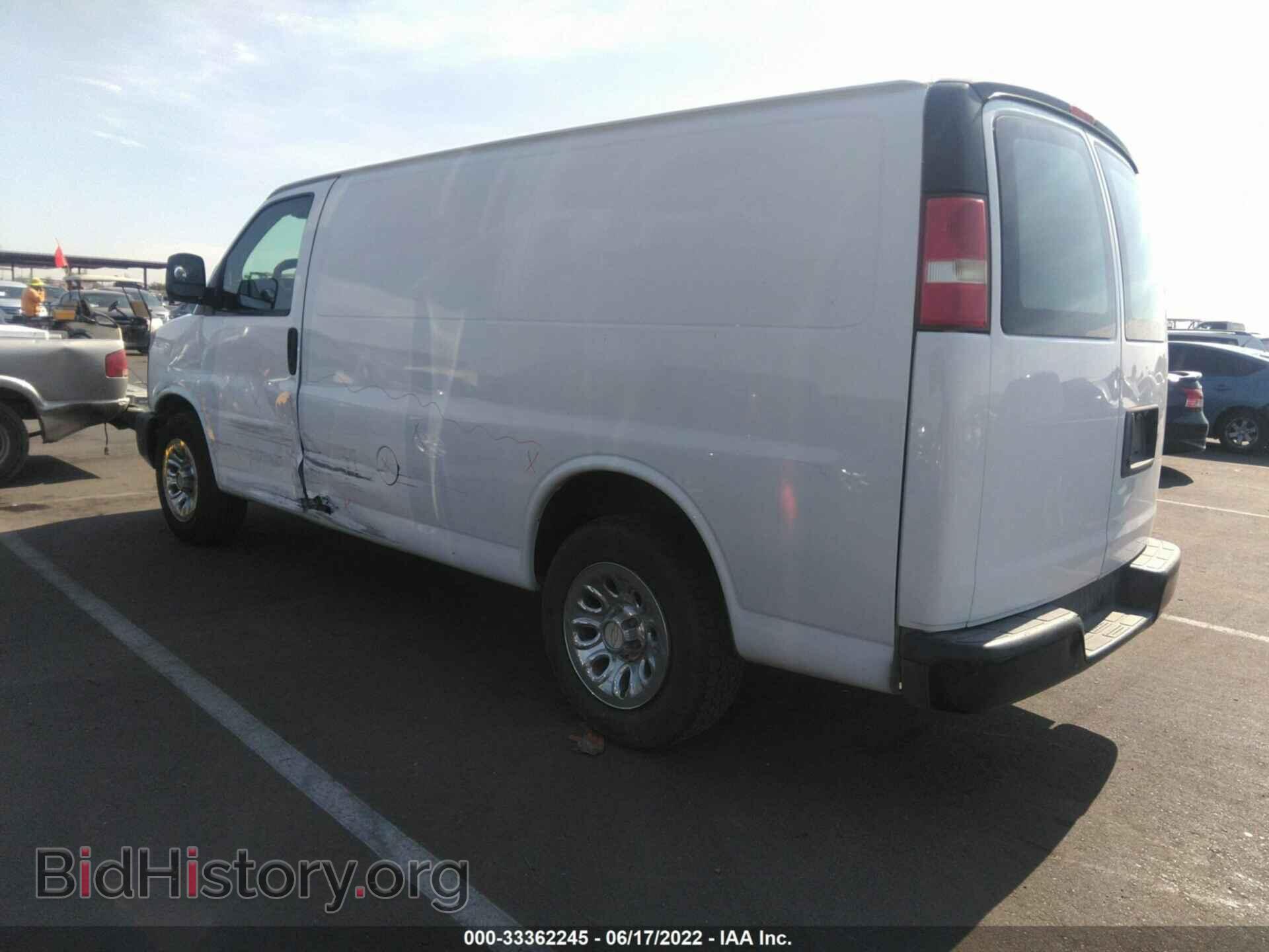 2011 CHEVROLET EXPRESS CARGO VAN - VIN: 1GCSGAFX7B1149369 - Фото 3