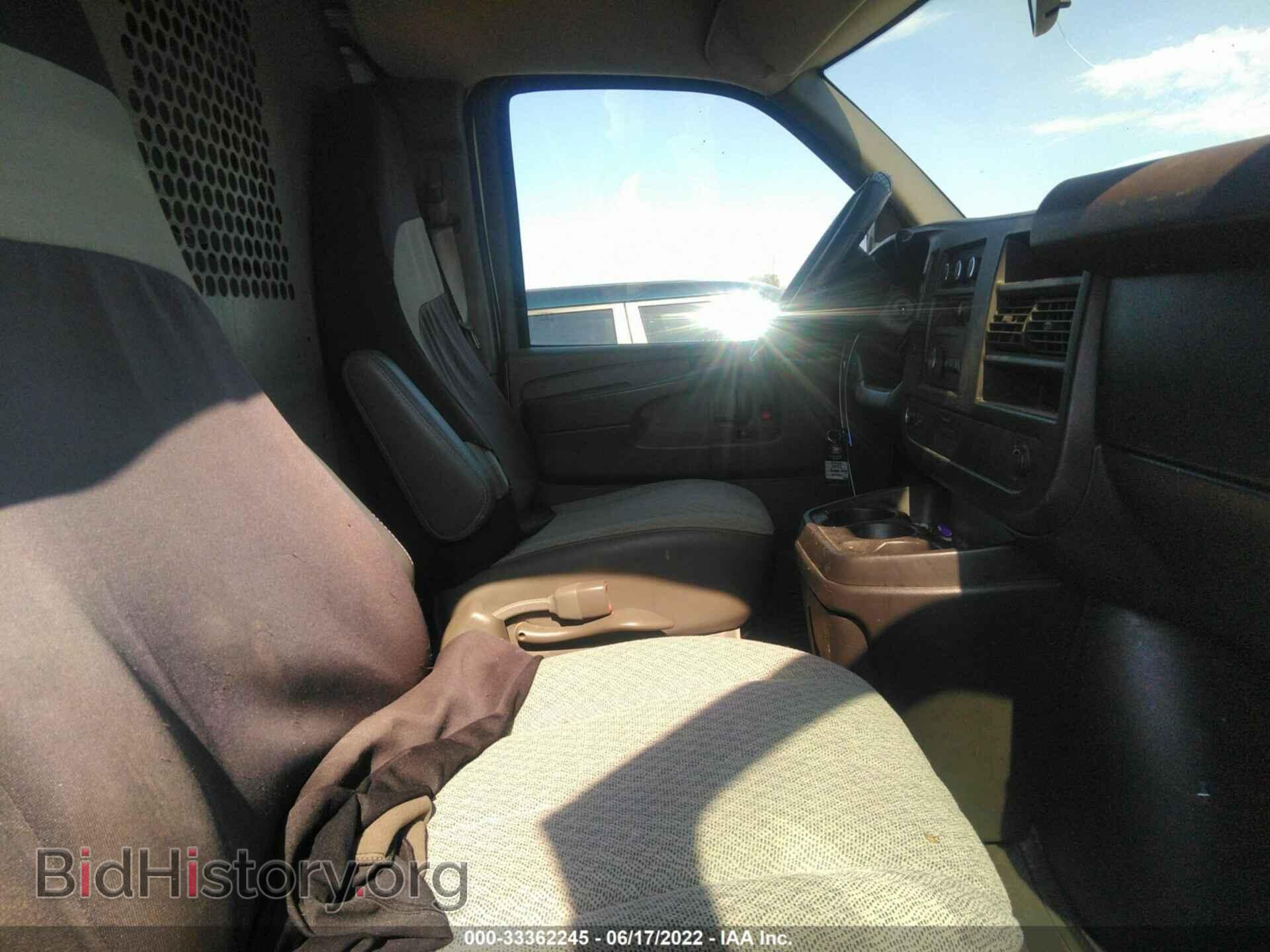 2011 CHEVROLET EXPRESS CARGO VAN - VIN: 1GCSGAFX7B1149369 - Фото 8