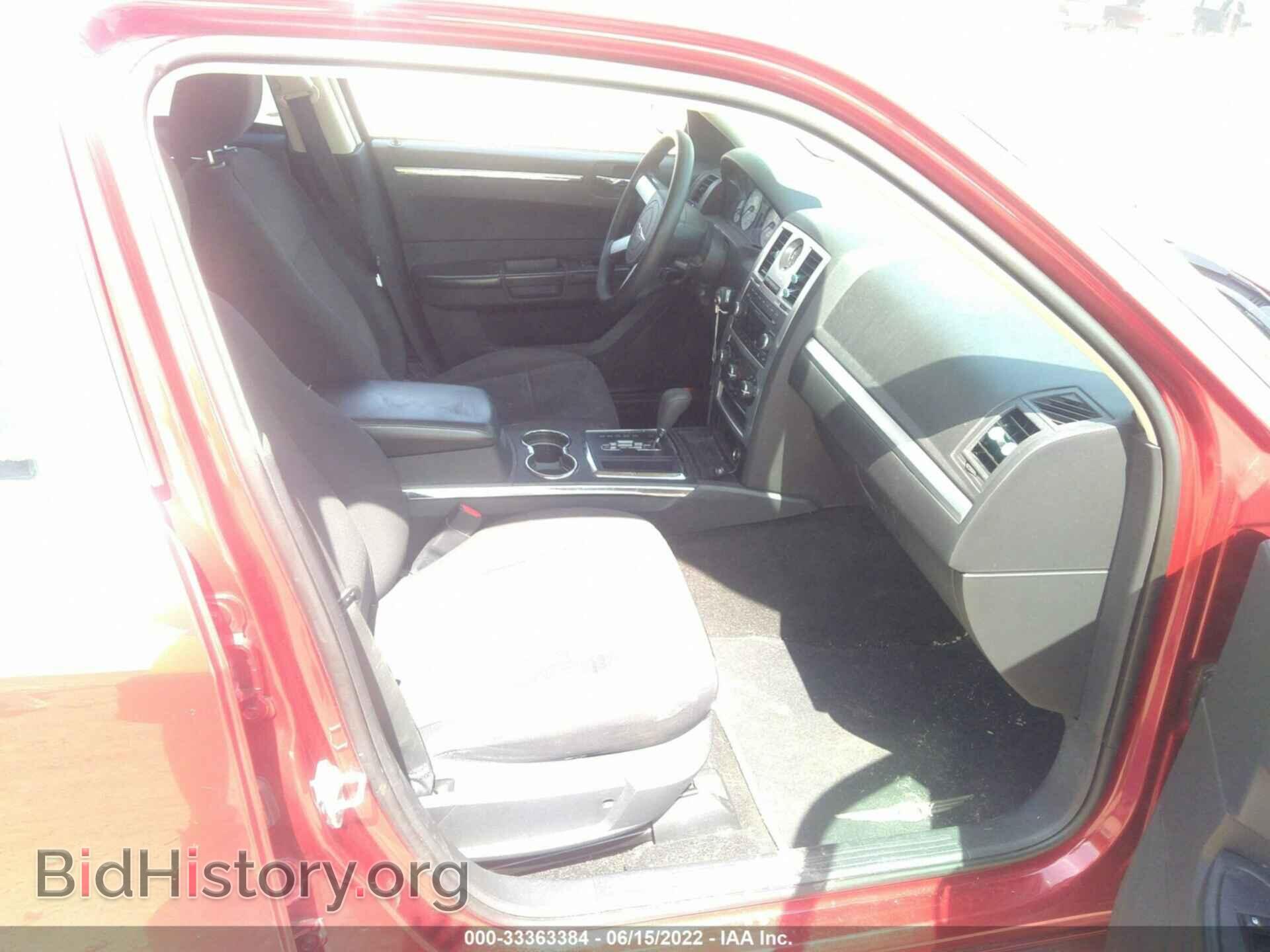 2010 CHRYSLER 300 - VIN: 2C3CA4CD2AH133778 - Фото 5