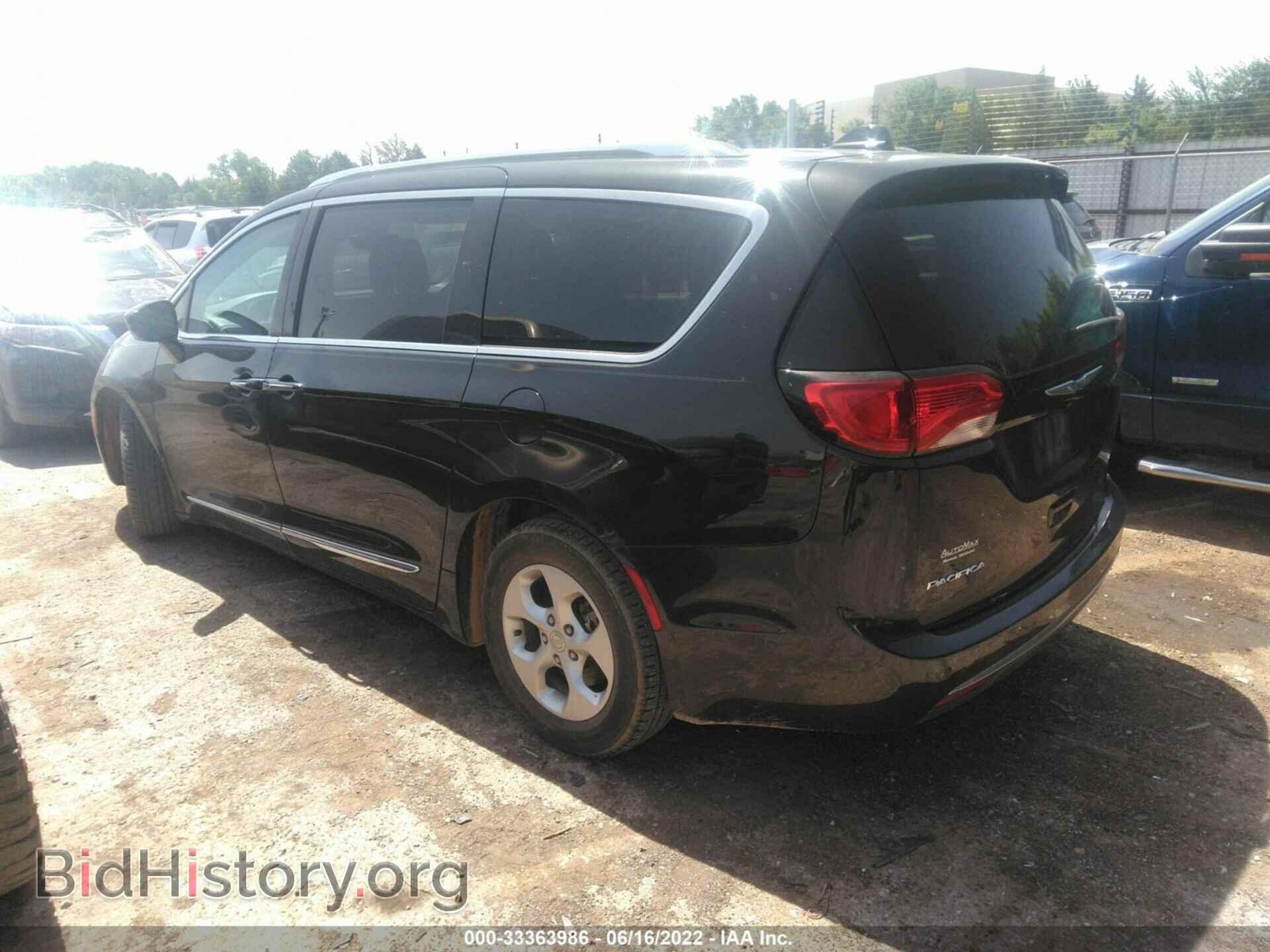 2017 CHRYSLER PACIFICA - VIN: 2C4RC1EG3HR570232 - Фото 3