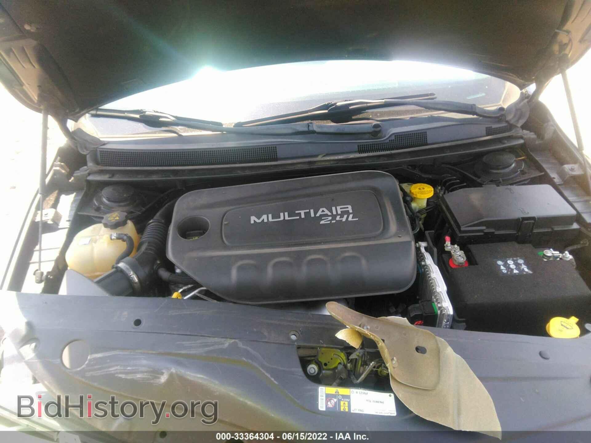 2015 CHRYSLER 200 - VIN: 1C3CCCAB7FN719140 - Фото 10