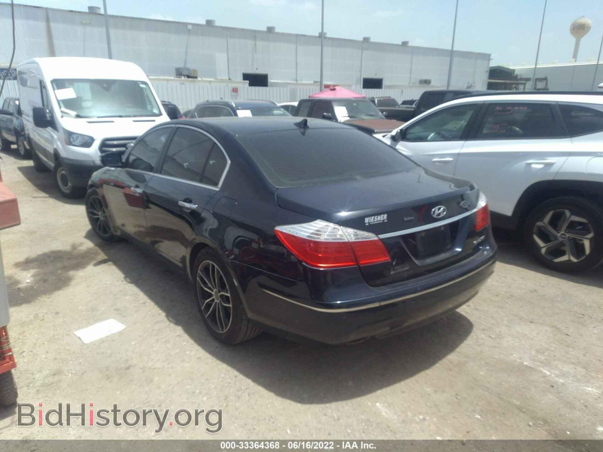 2010 HYUNDAI GENESIS - VIN: KMHGC4DE3AU080032 - Фото 3