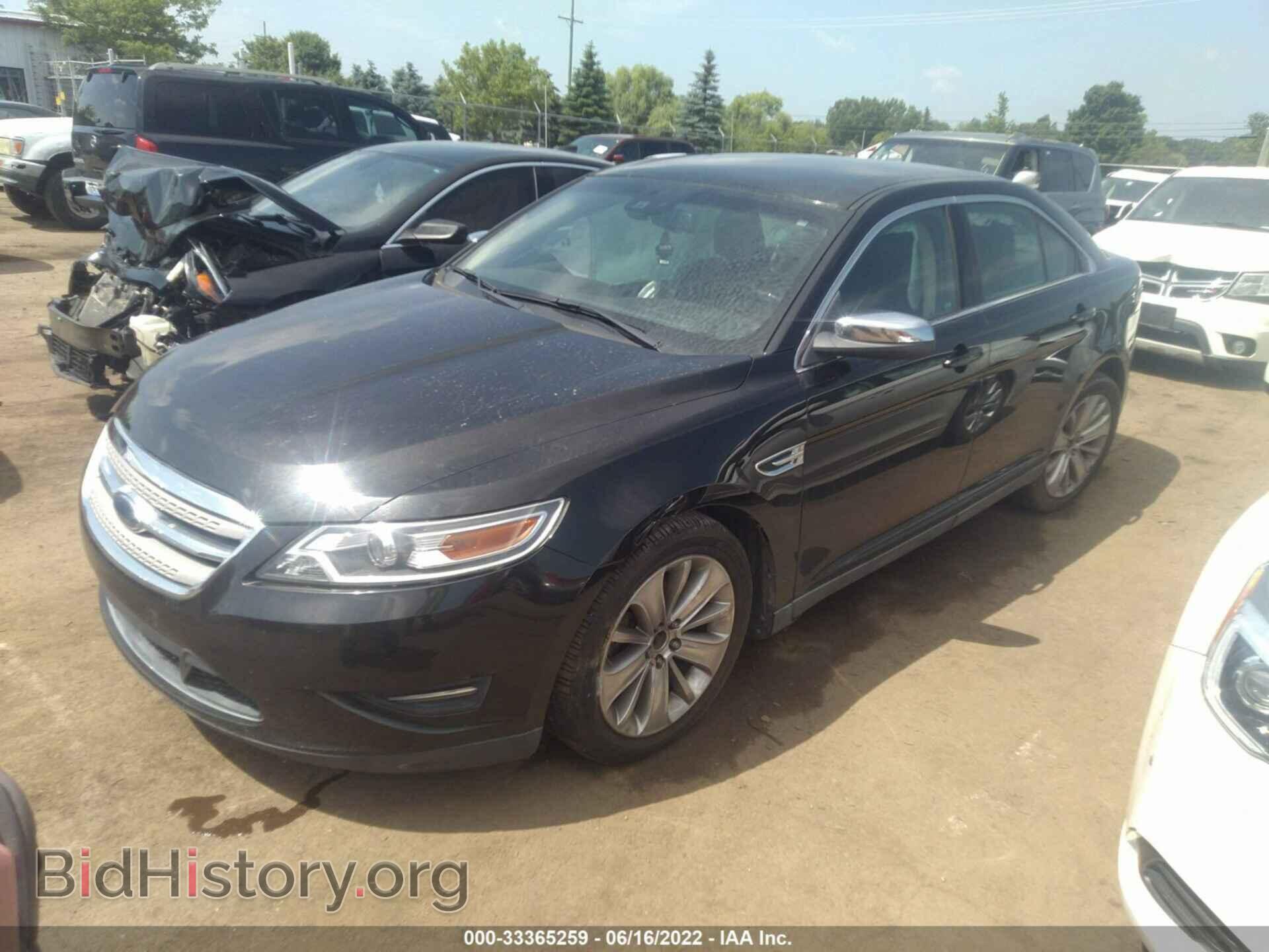 2010 FORD TAURUS - VIN: 1FAHP2FW8AG137742 - Фото 2