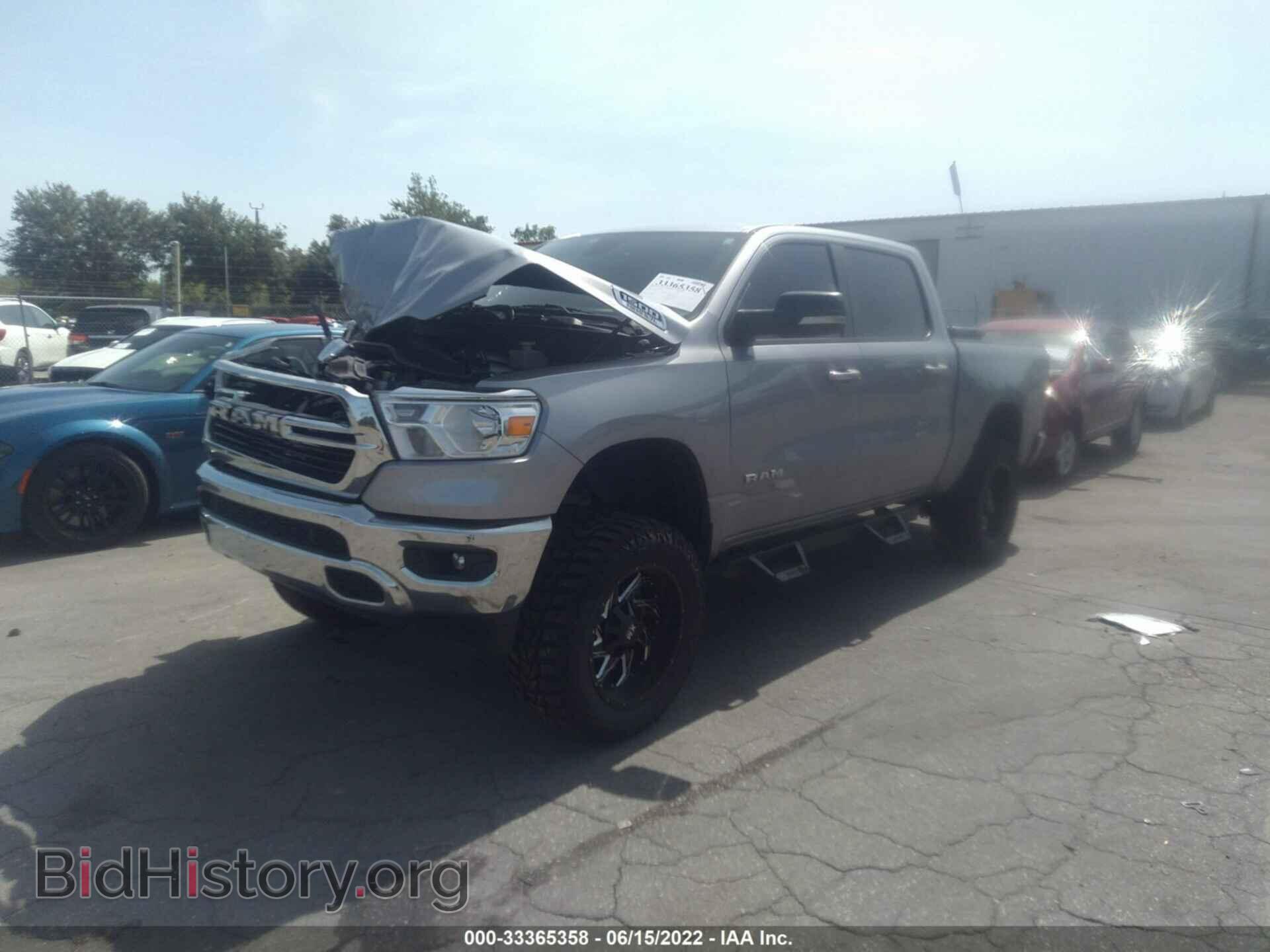 2019 RAM 1500 - VIN: 1C6SRFFT7KN686084 - Фото 2