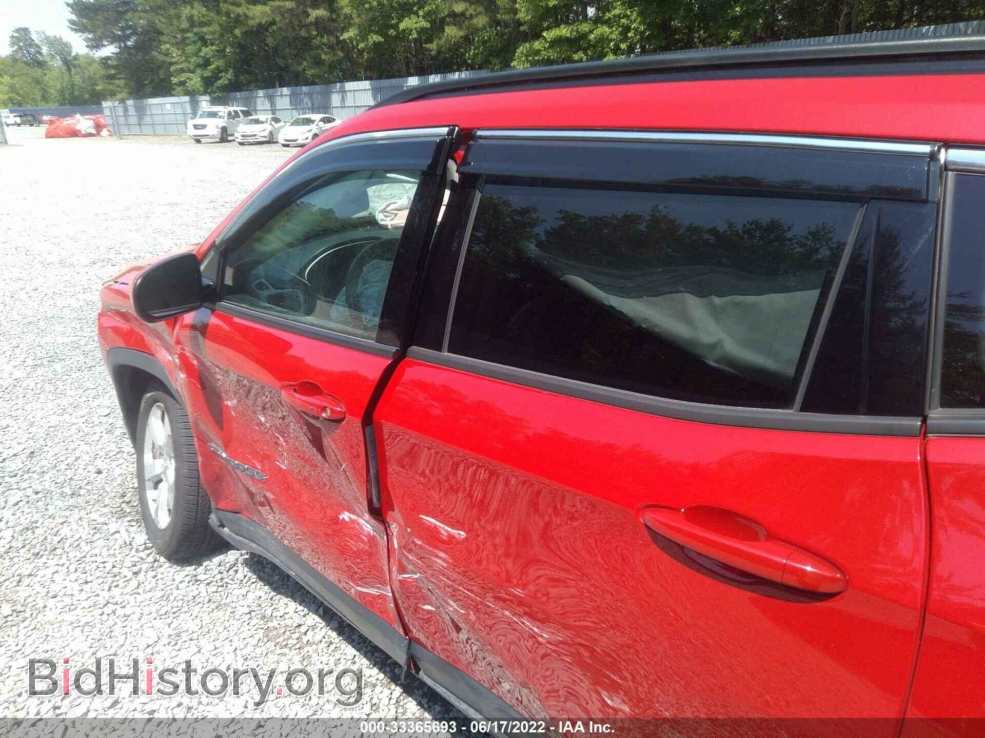 2018 JEEP COMPASS - VIN: 3C4NJDBB4JT142347 - Фото 12