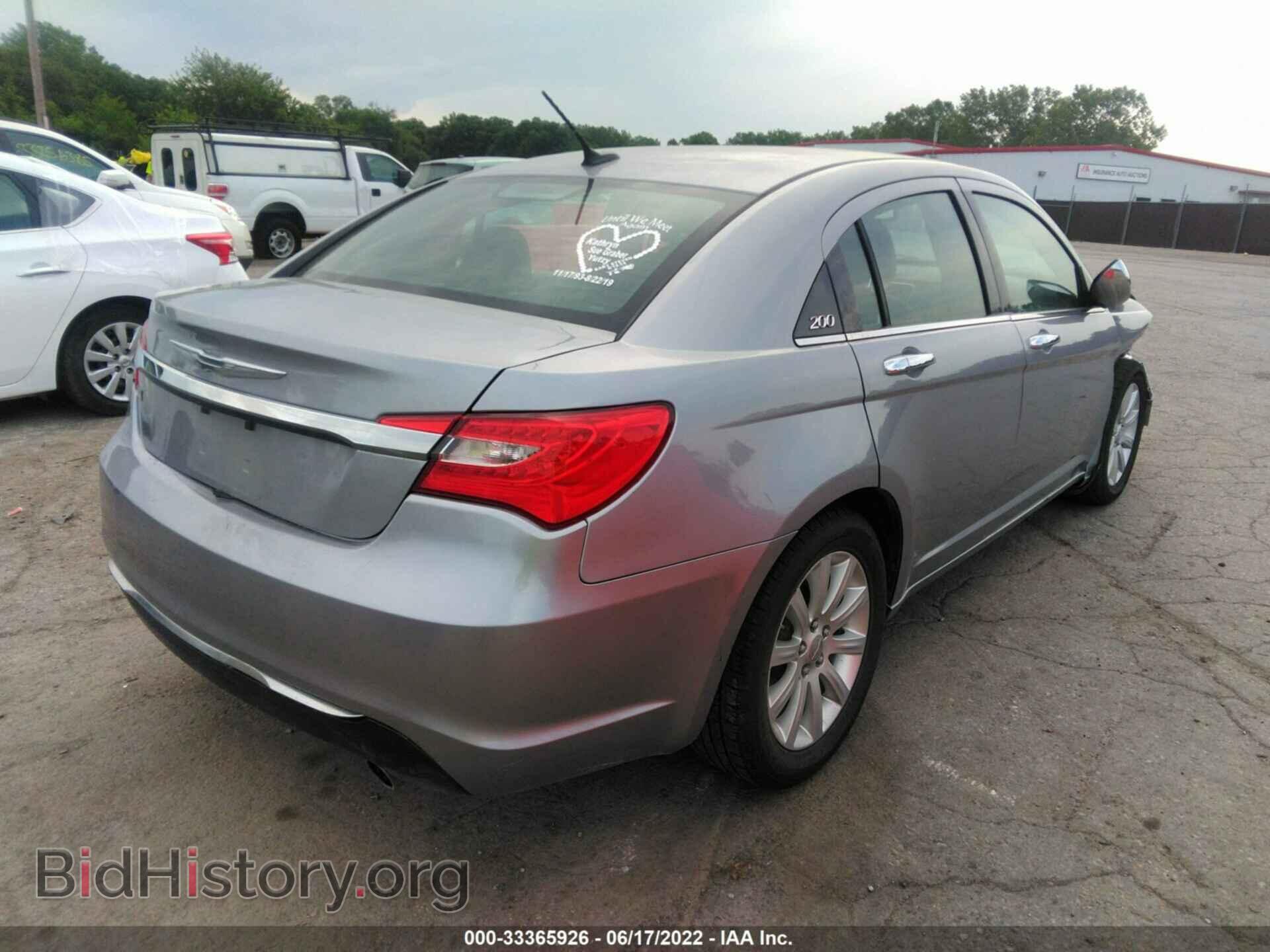2013 CHRYSLER 200 - VIN: 1C3CCBCG2DN608222 - Фото 4