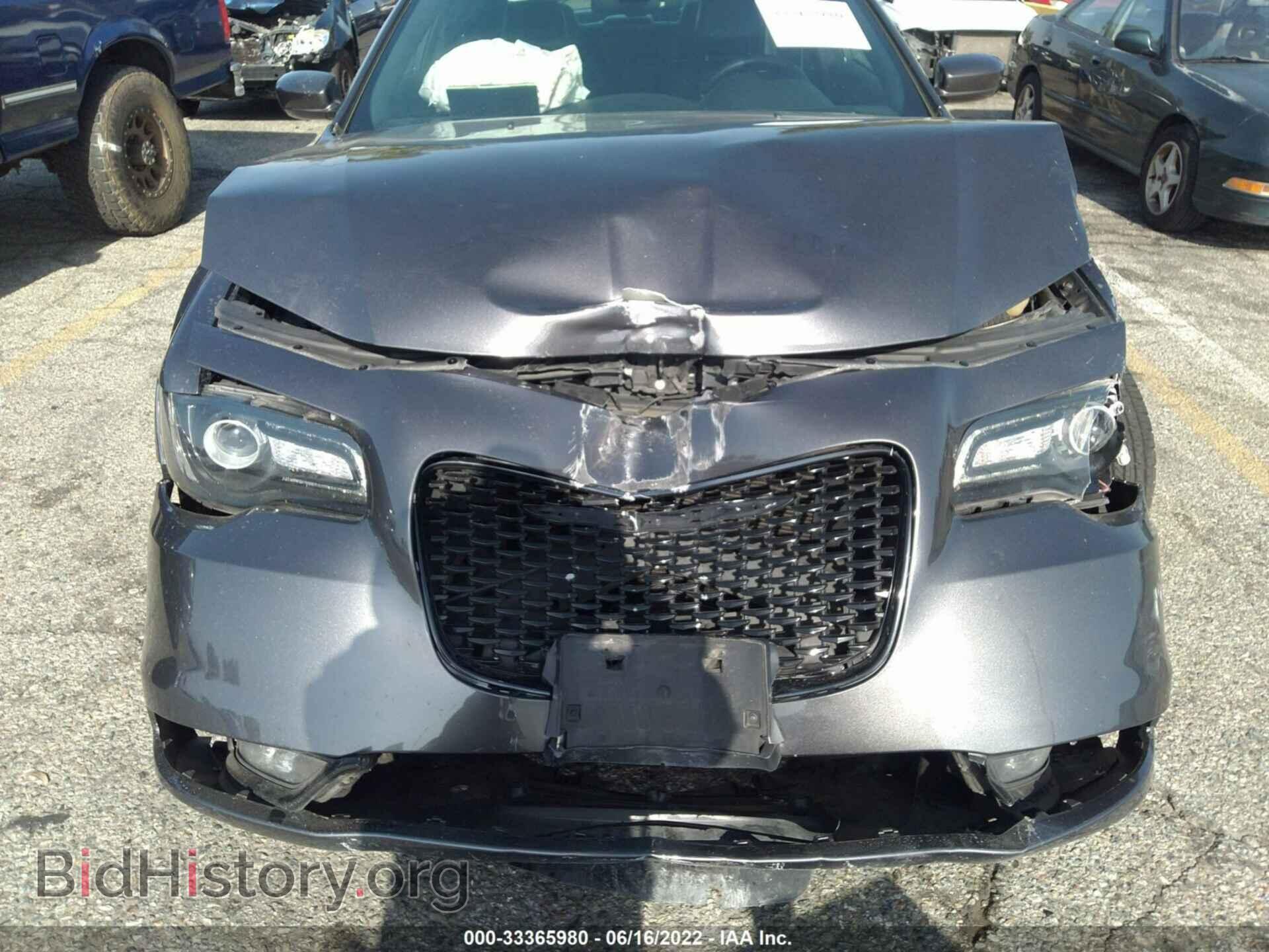 2016 CHRYSLER 300 - VIN: 2C3CCABG7GH141663 - Фото 6