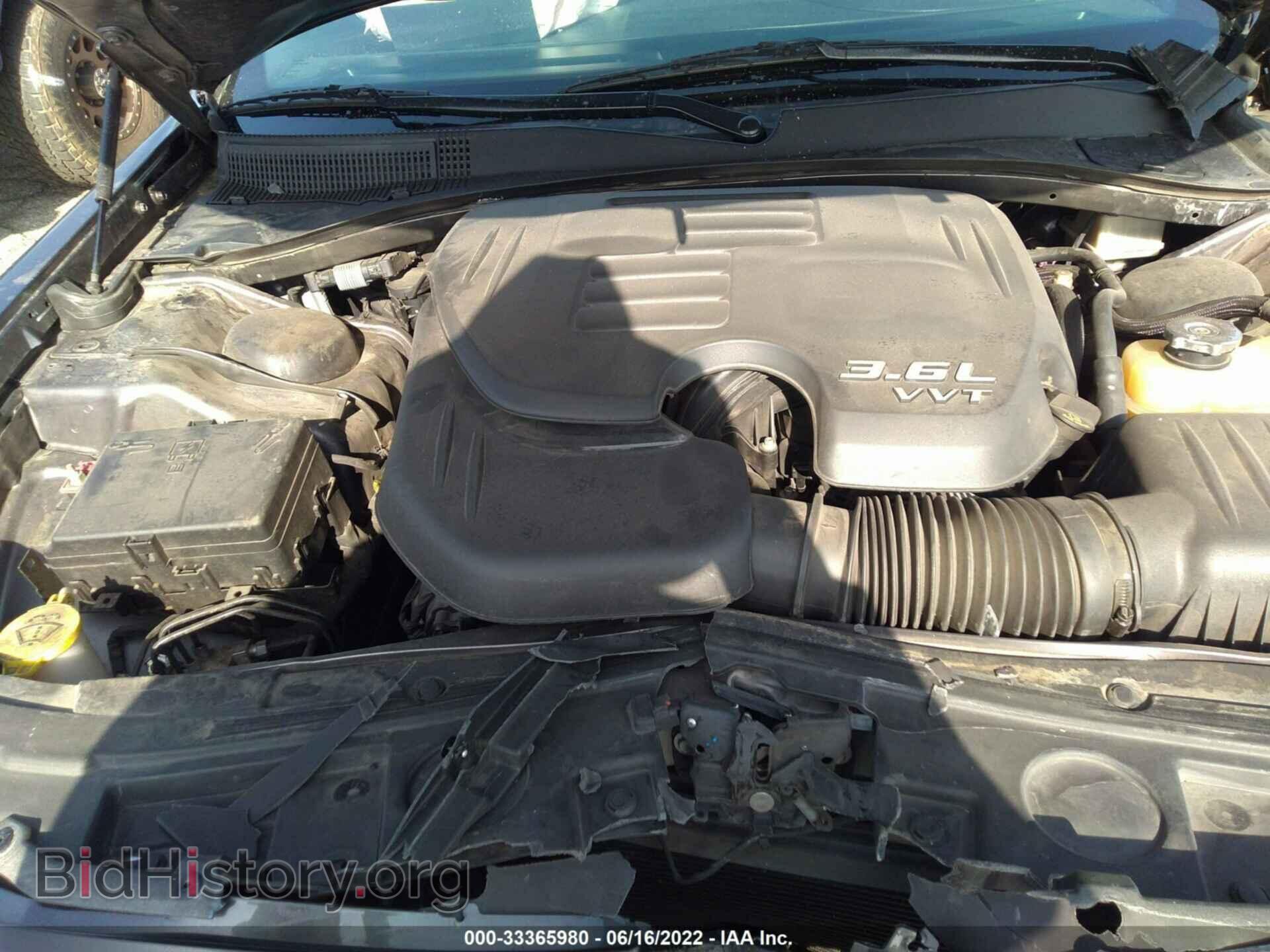 2016 CHRYSLER 300 - VIN: 2C3CCABG7GH141663 - Фото 10