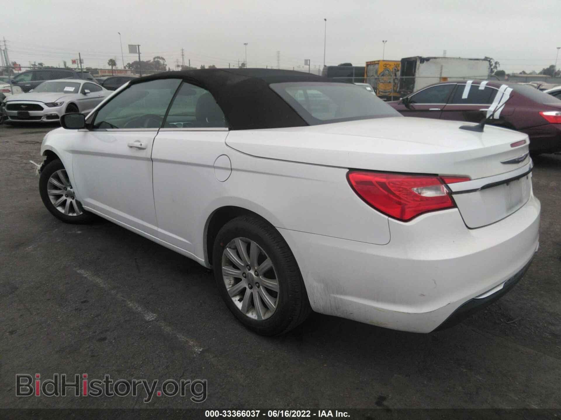 2012 CHRYSLER 200 - VIN: 1C3BCBEB7CN183902 - Photo 3