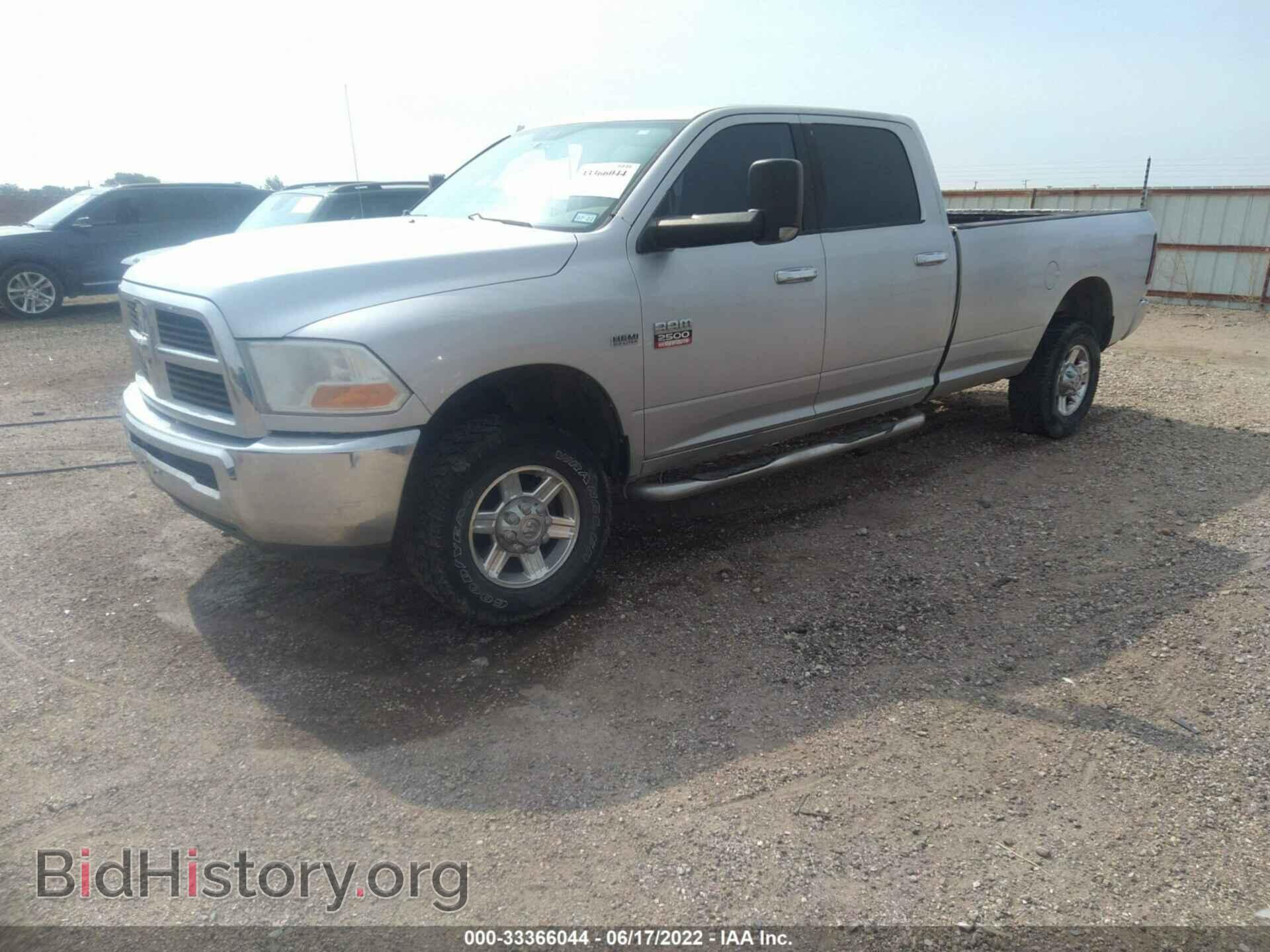 2011 RAM 2500 - VIN: 3D7TT2CT3BG618486 - Photo 2