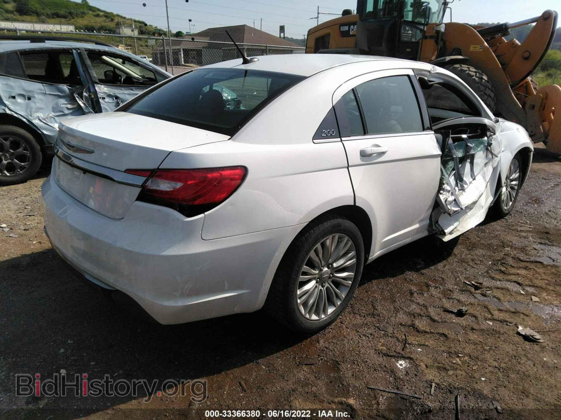 2012 CHRYSLER 200 - VIN: 1C3CCBAB4CN248750 - Фото 4