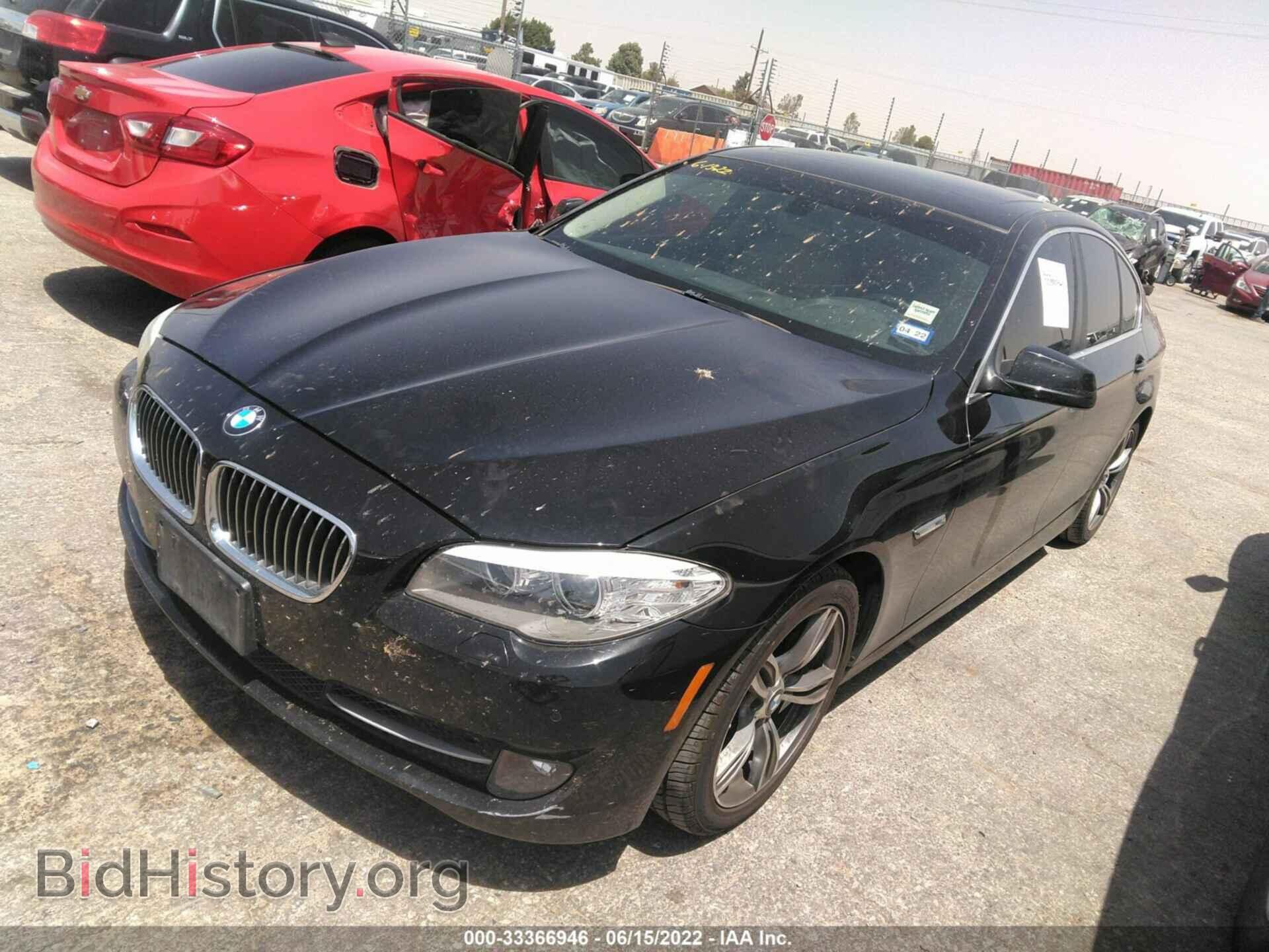 2011 BMW 5 SERIES - VIN: WBAFR1C53BC743358 - Фото 2