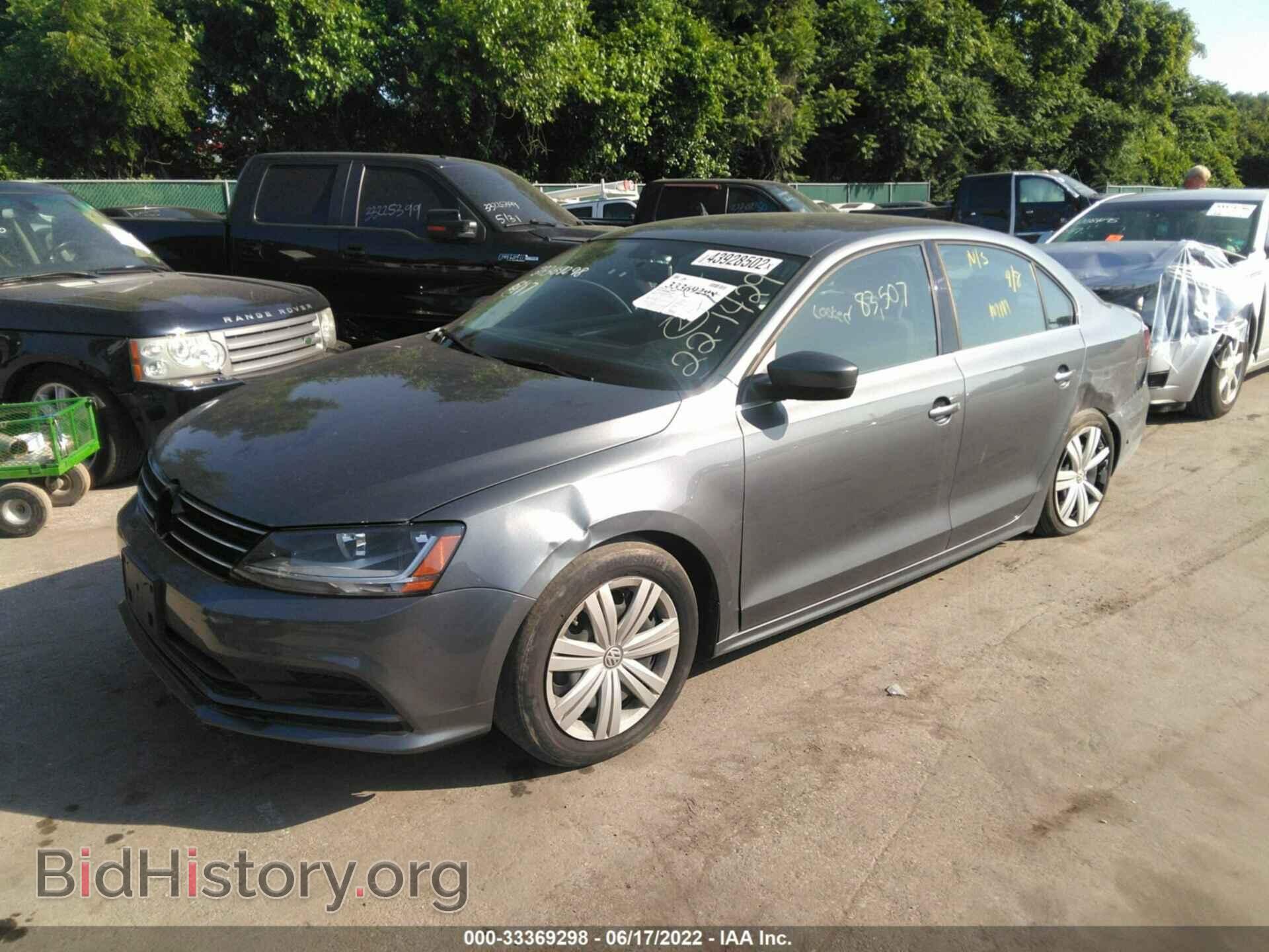 2017 VOLKSWAGEN JETTA - VIN: 3VW2B7AJ9HM292224 - Фото 2