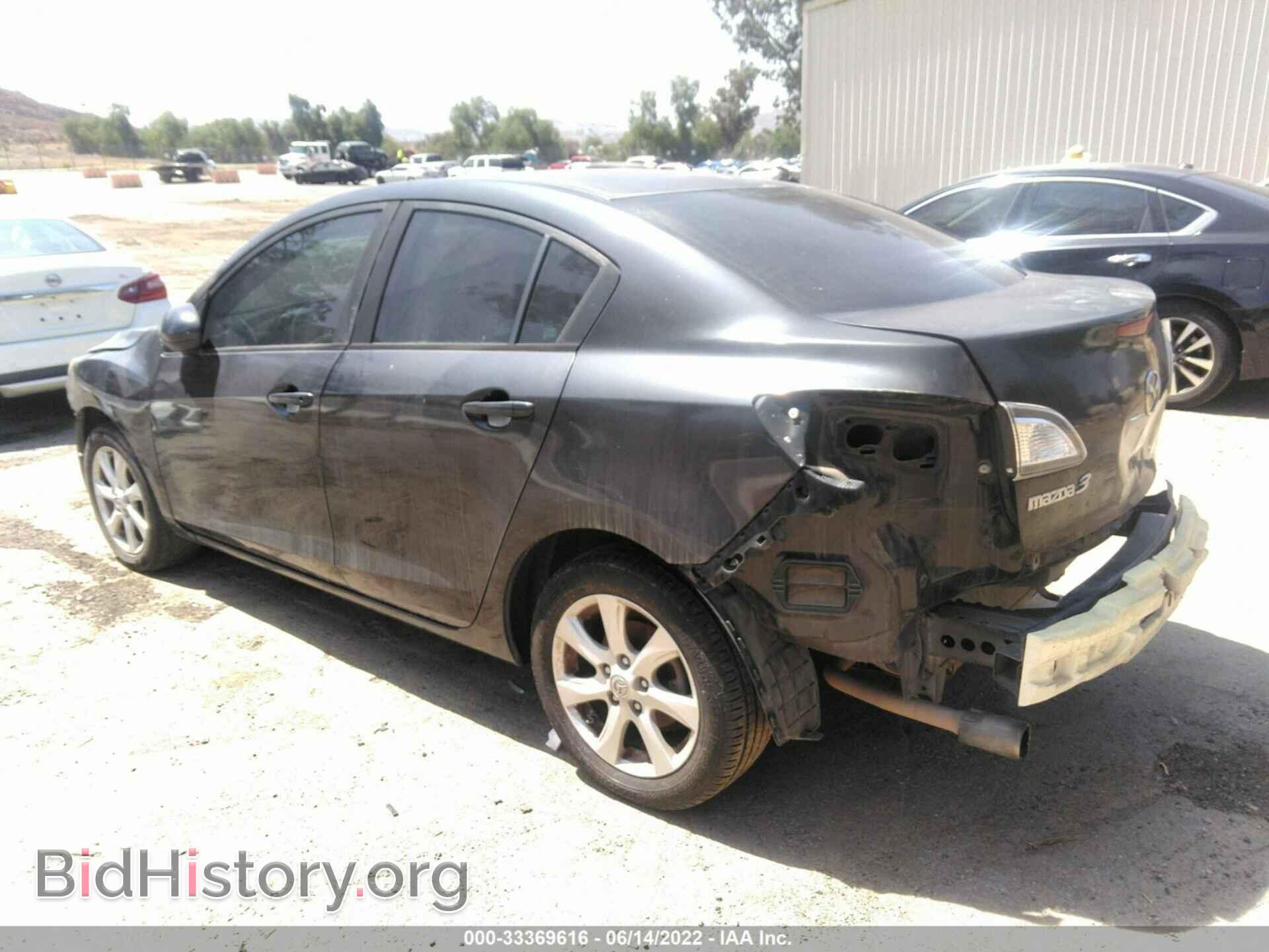 2011 MAZDA MAZDA3 - VIN: JM1BL1VG2B1450726 - Фото 3