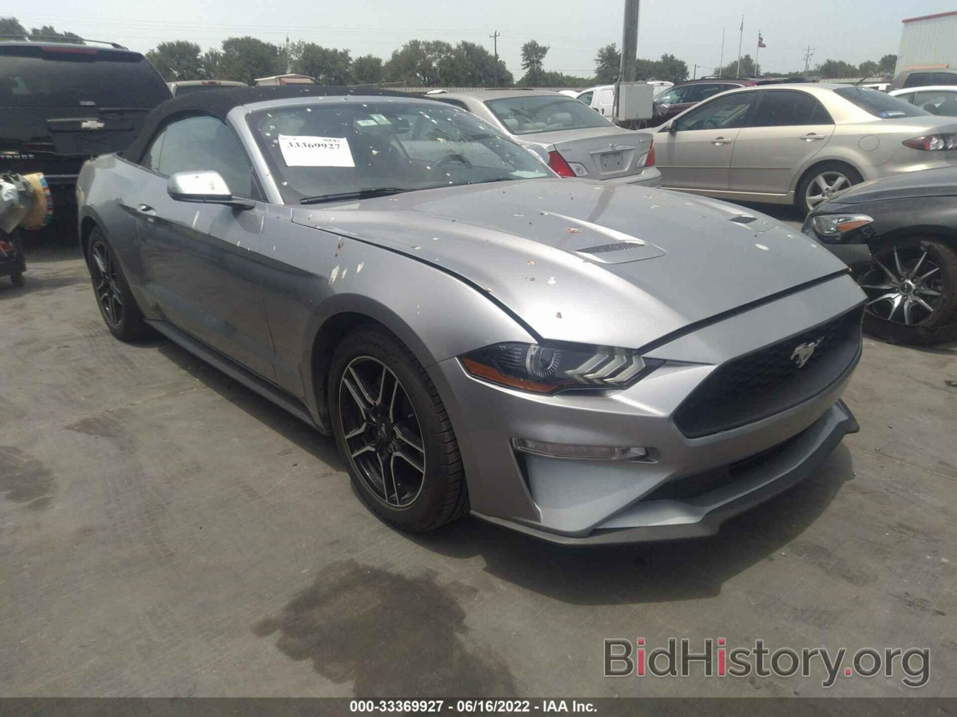 Photo 1FATP8UH3L5113588 - FORD MUSTANG 2020