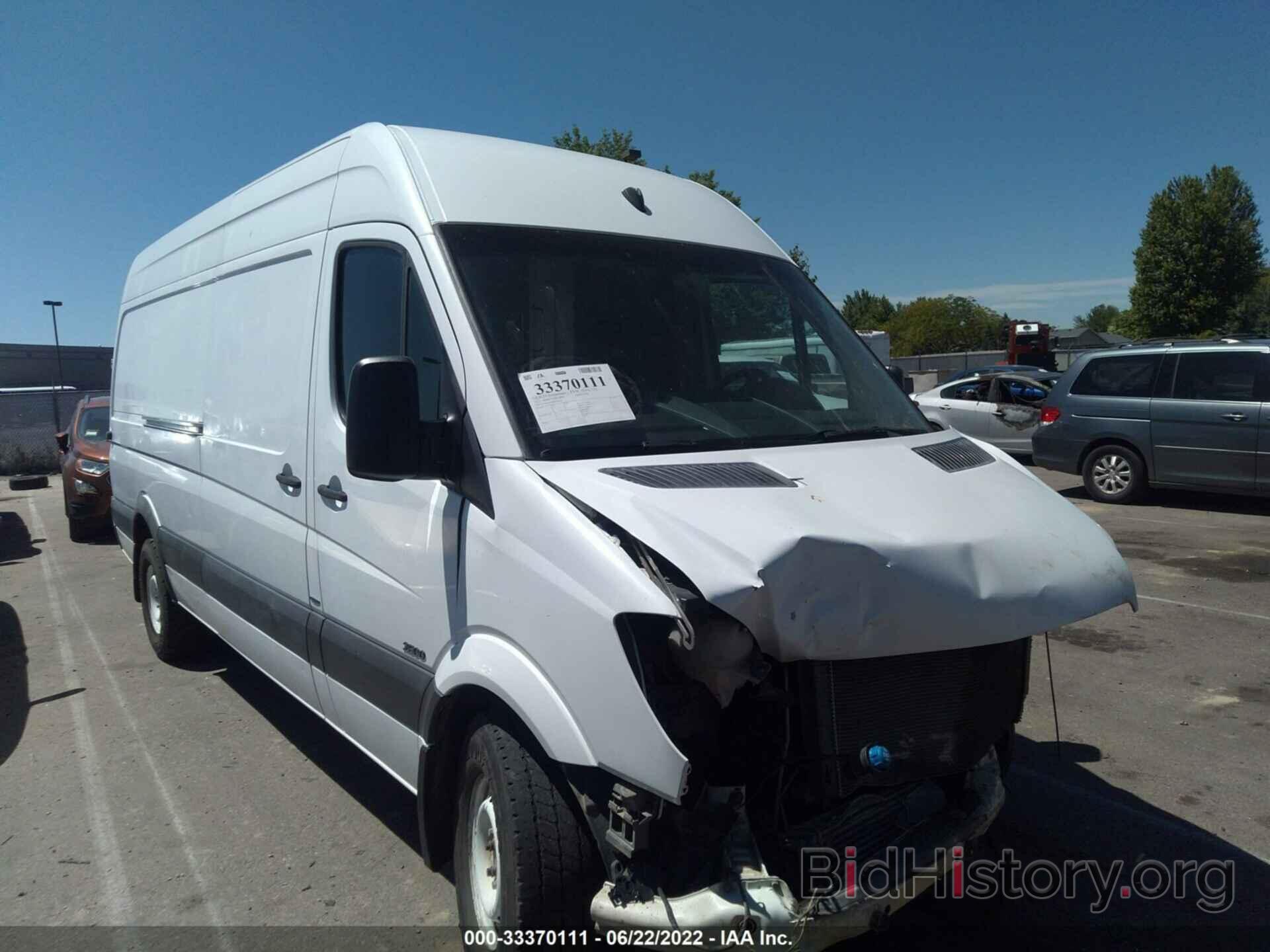 Photo WD3PE8CB6B5583203 - MERCEDES-BENZ SPRINTER CARGO VANS 2011