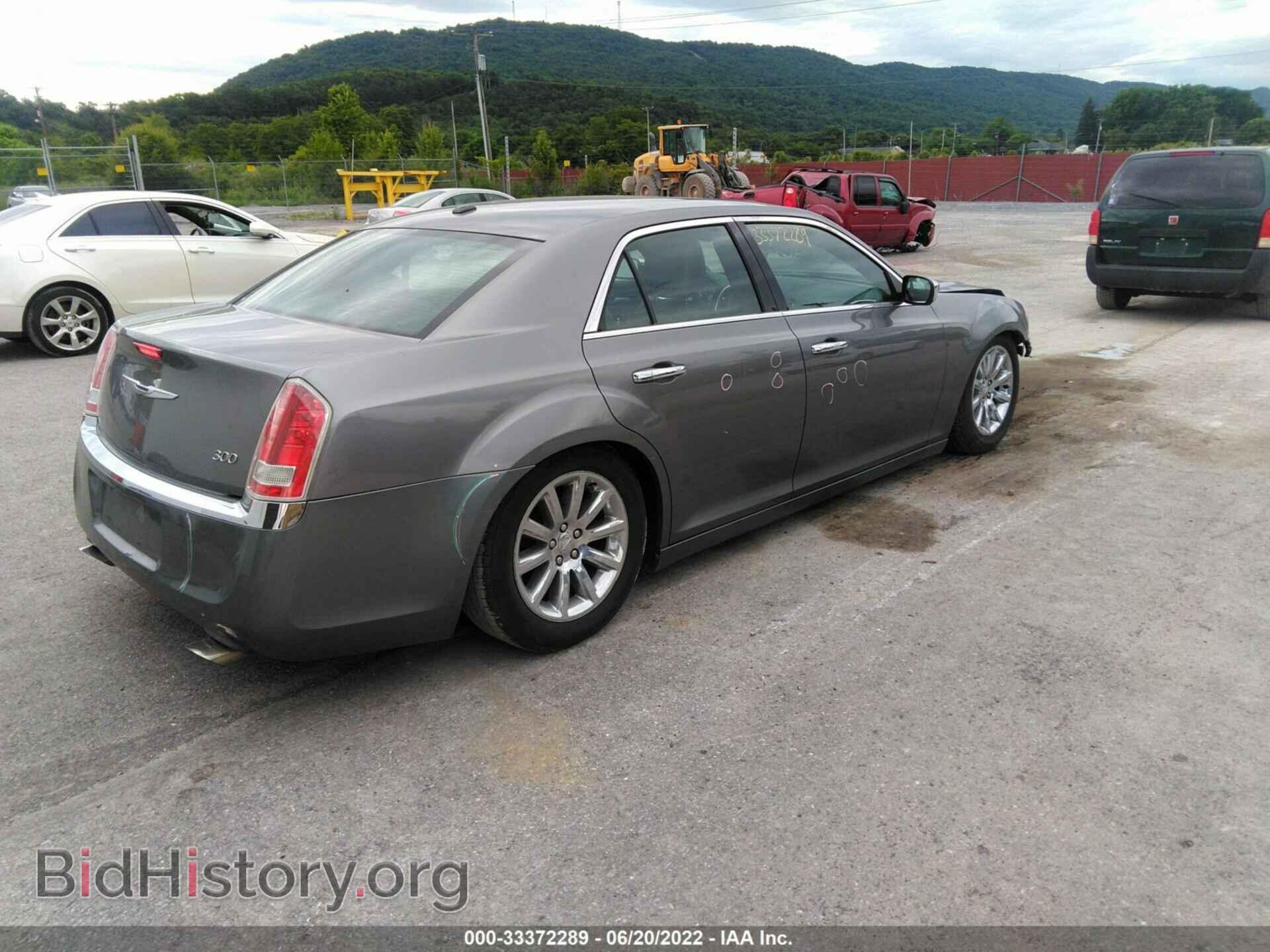 2011 CHRYSLER 300 - VIN: 2C3CA5CG2BH592665 - Фото 4