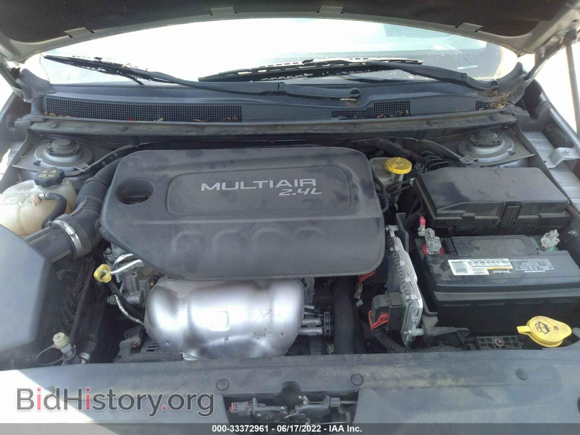 2015 CHRYSLER 200 - VIN: 1C3CCCAB9FN505444 - Фото 10