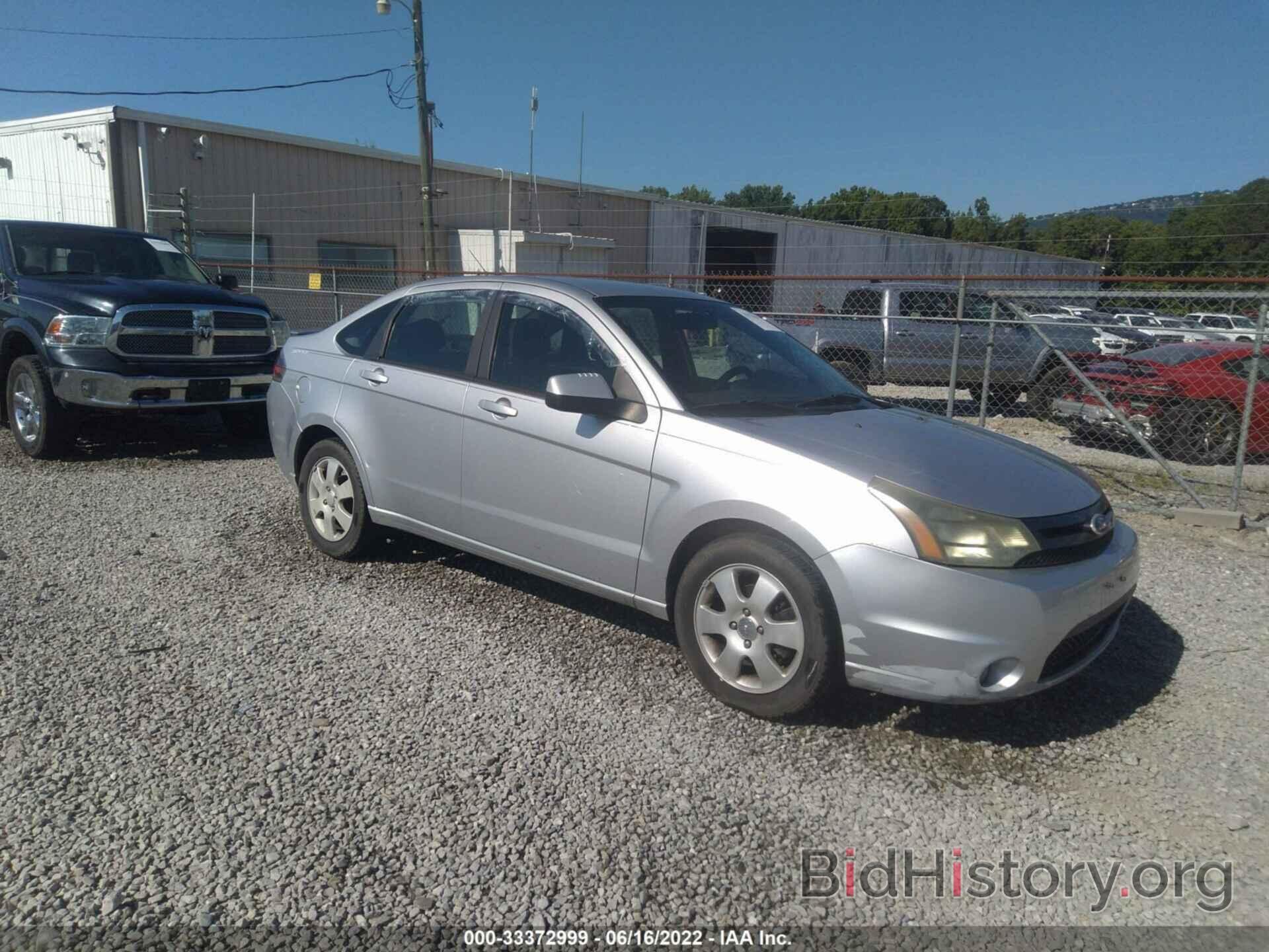 Photo 1FAHP3GNXBW135347 - FORD FOCUS 2011
