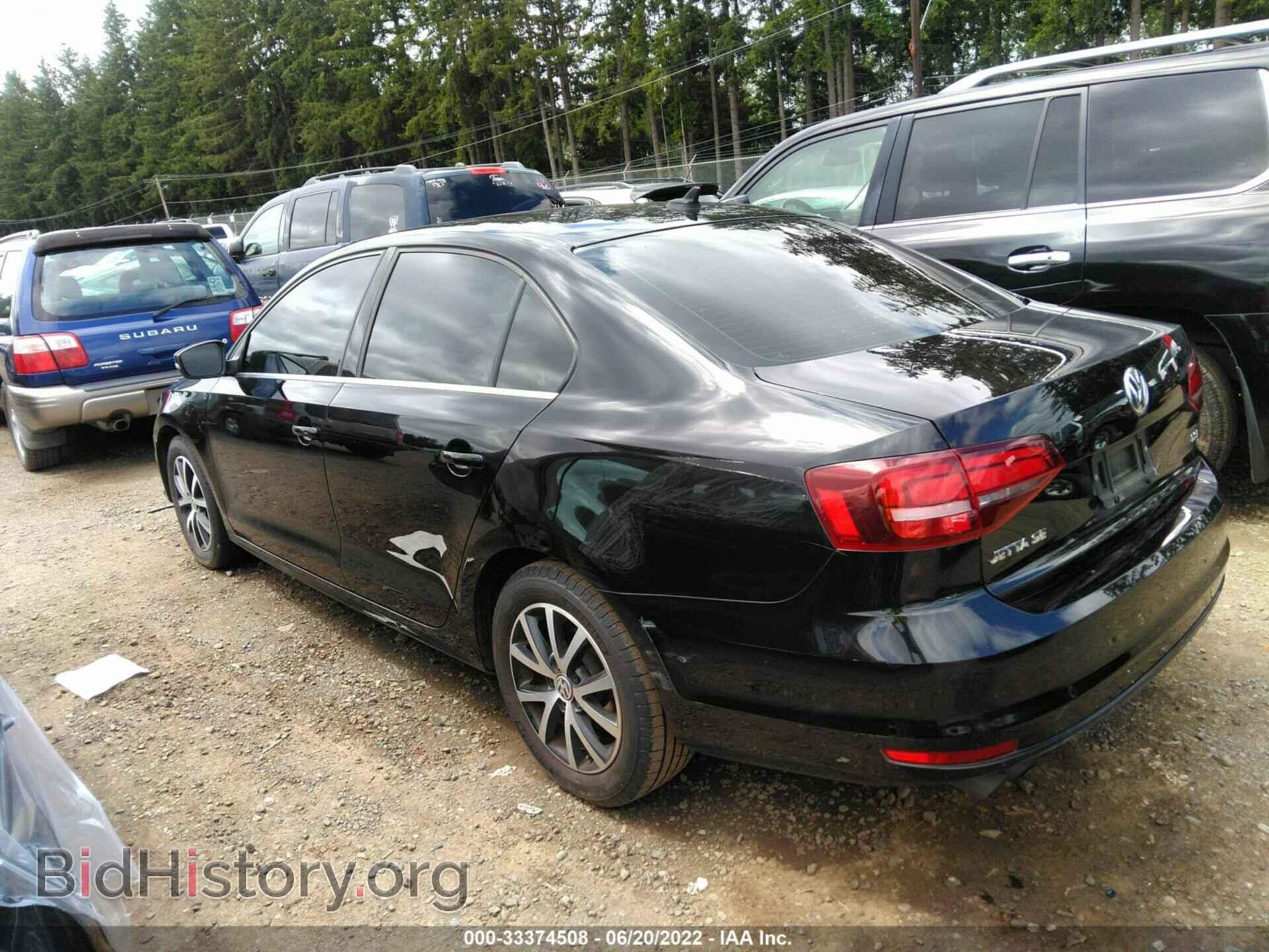 2017 VOLKSWAGEN JETTA - VIN: 3VWDB7AJ2HM414303 - Фото 3