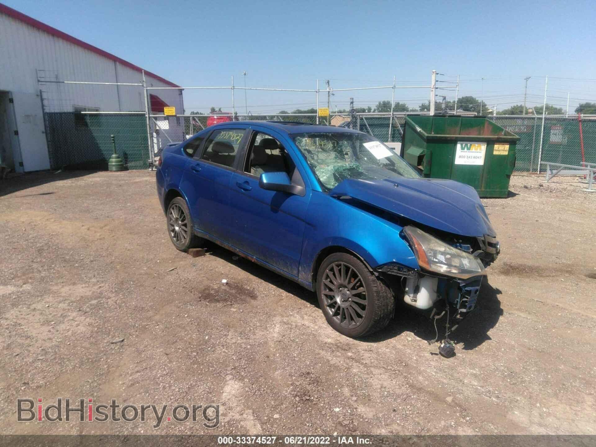 Photo 1FAHP3GNXBW195998 - FORD FOCUS 2011