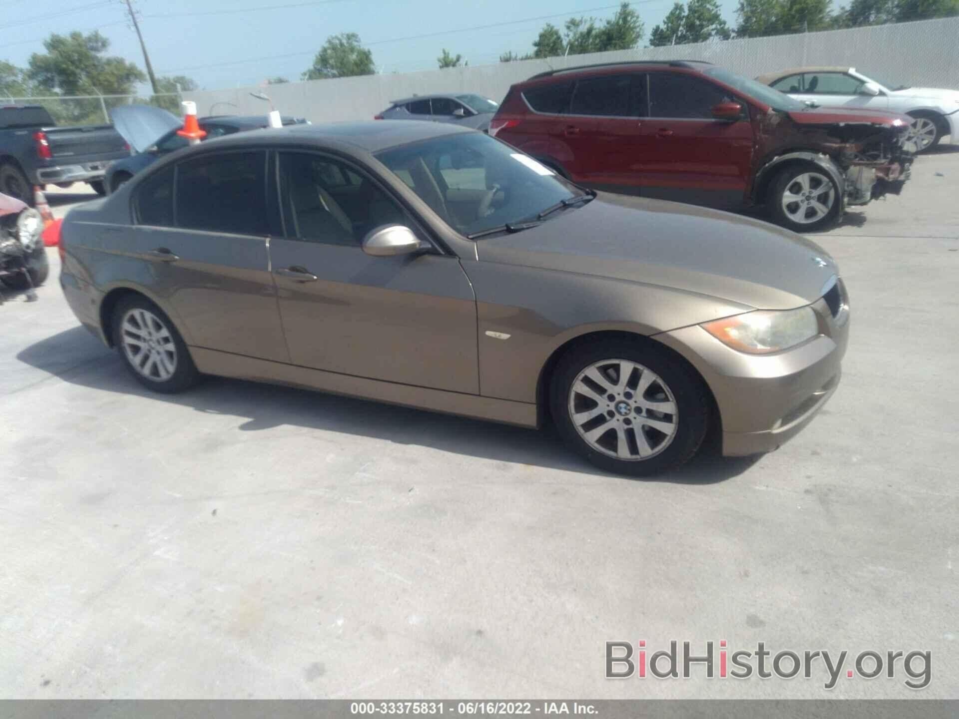 Photo WBAVB13516PT01239 - BMW 3 SERIES 2006