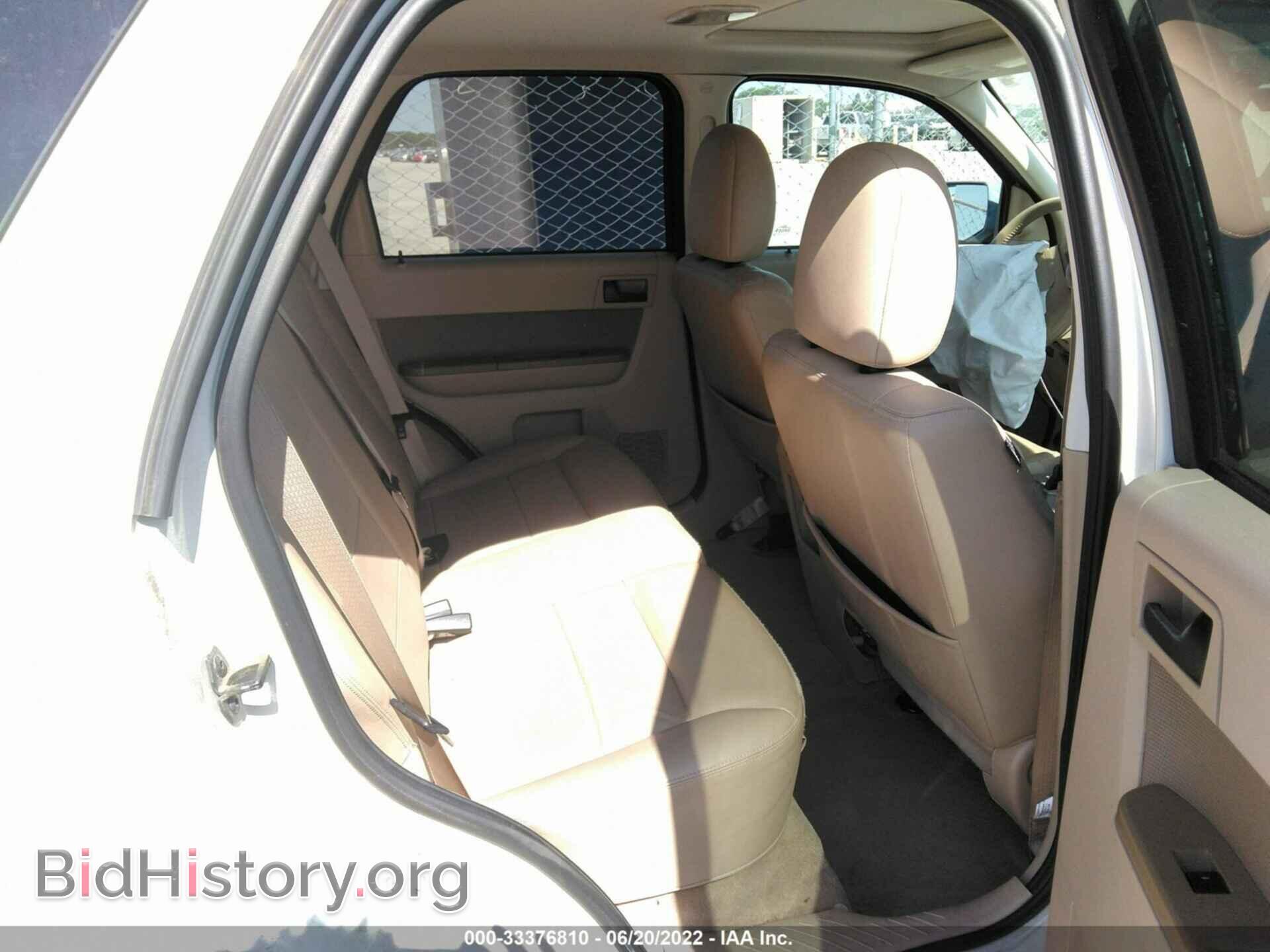 2011 FORD ESCAPE - VIN: 1FMCU9DG3BKA91801 - Фото 8