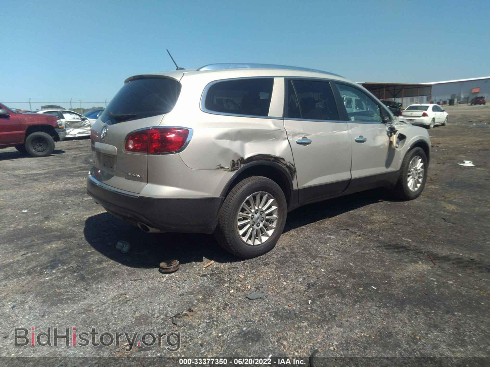 2011 BUICK ENCLAVE - VIN: 5GAKRAED2BJ280907 - Photo 4