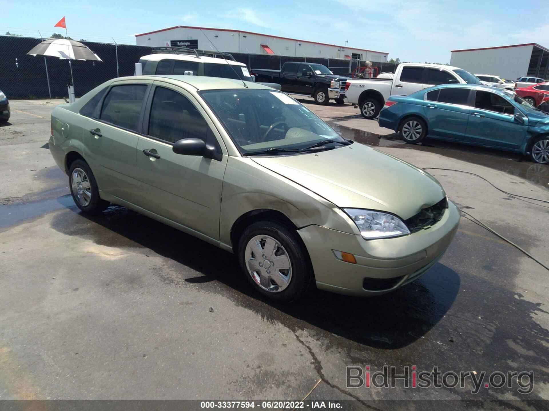 Photo 1FAFP34N27W205197 - FORD FOCUS 2007