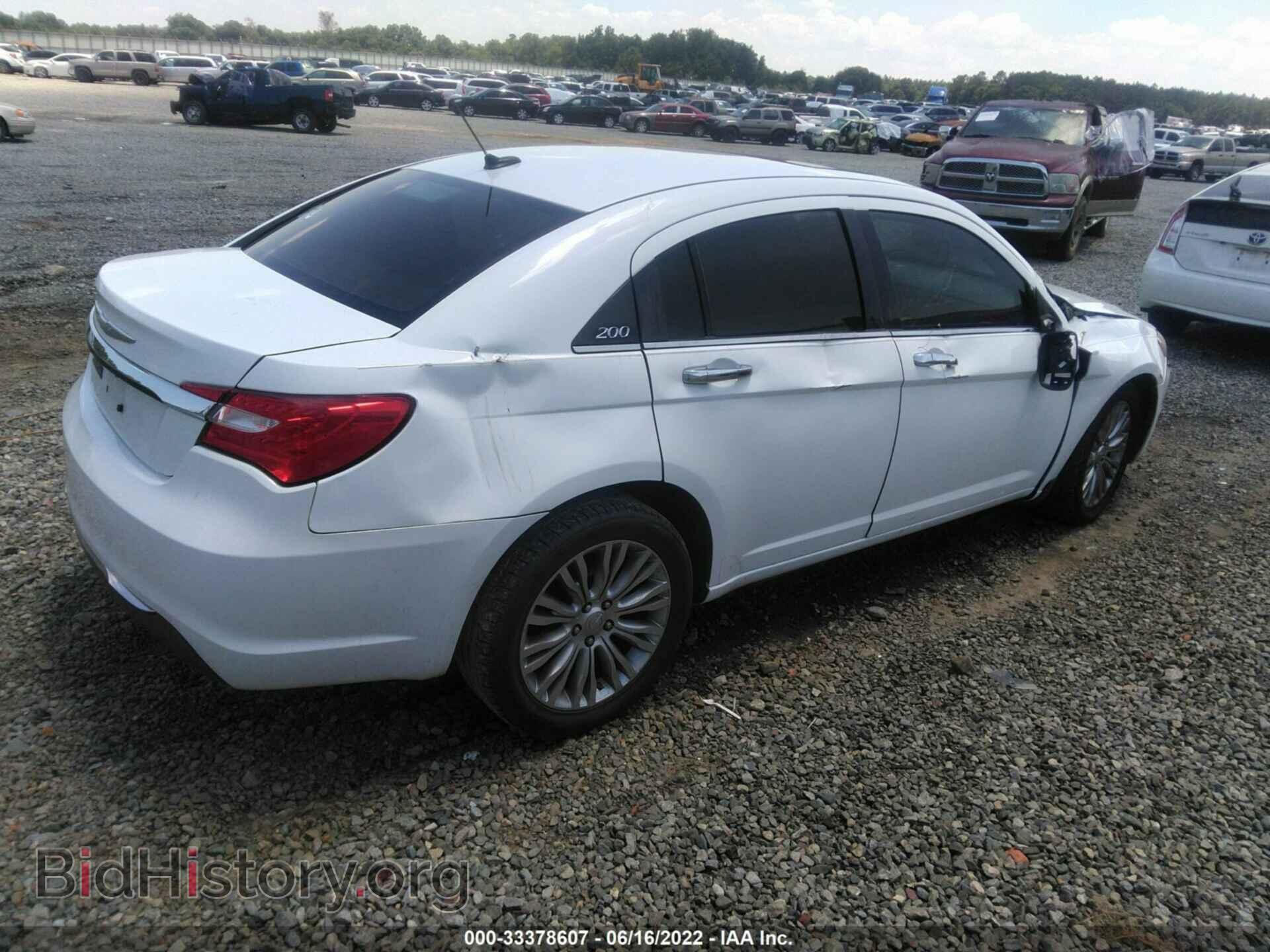 2011 CHRYSLER 200 - VIN: 1C3BC2FB0BN570921 - Фото 4