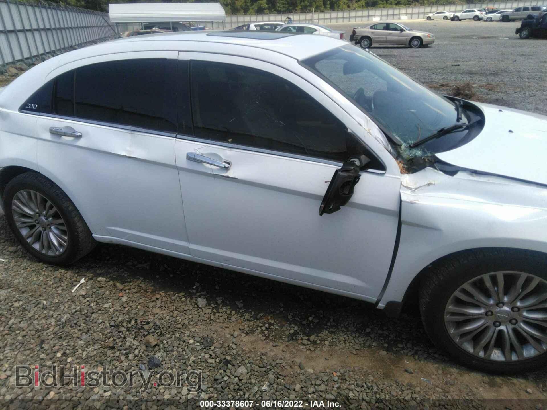 2011 CHRYSLER 200 - VIN: 1C3BC2FB0BN570921 - Фото 6