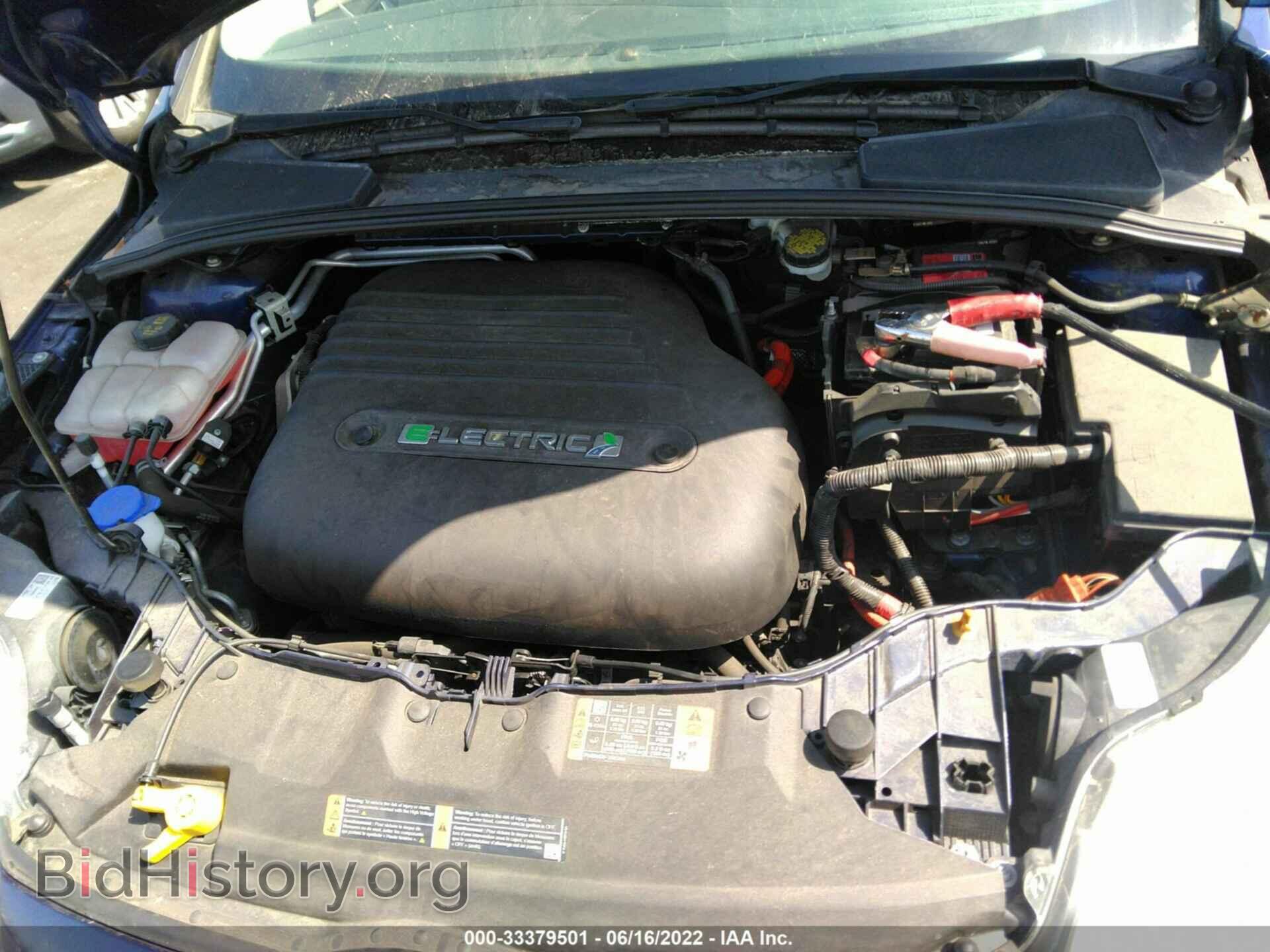 2016 FORD FOCUS ELECTRIC - VIN: 1FADP3R42GL258376 - Фото 10