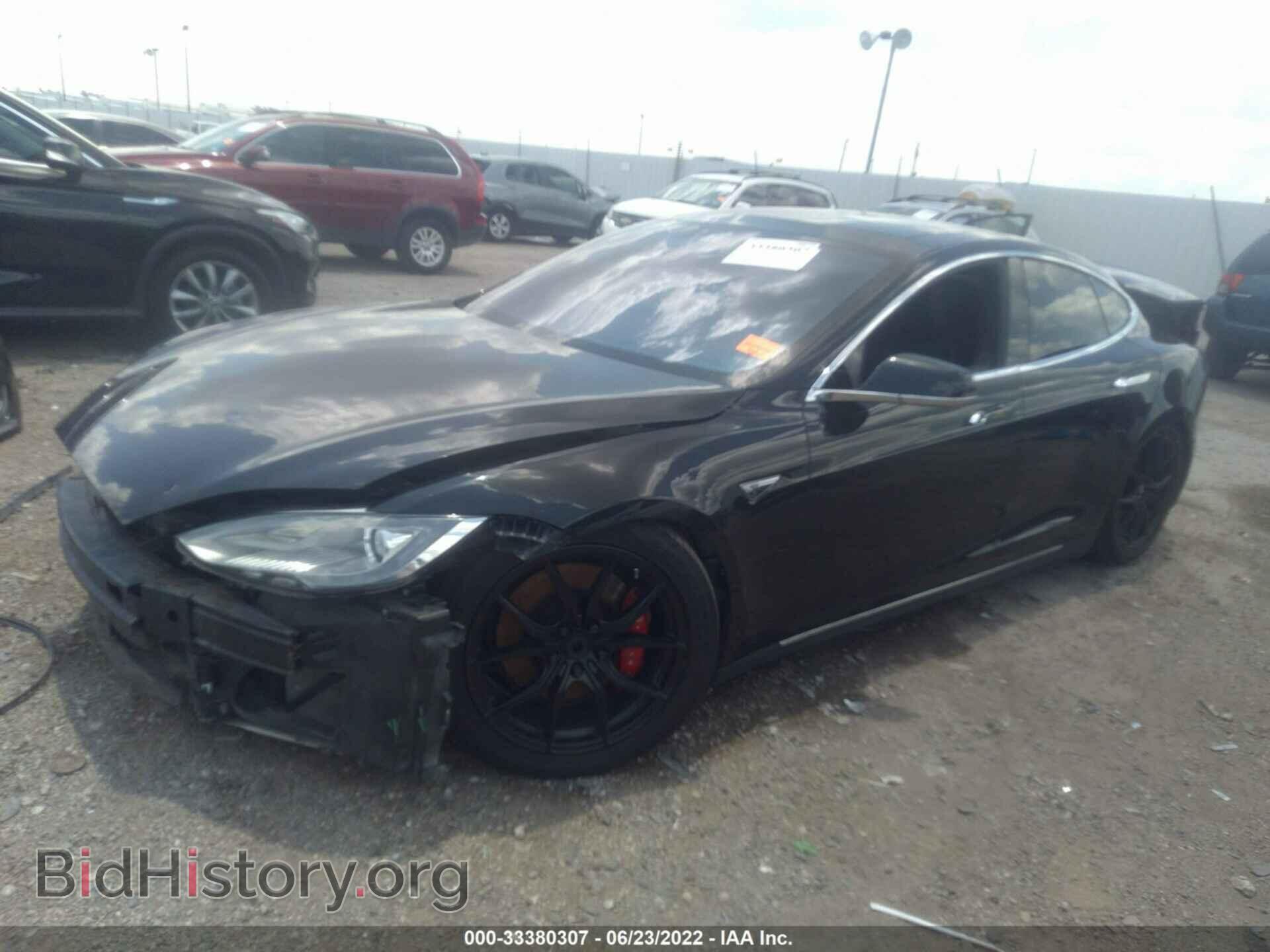 2016 TESLA MODEL S - VIN: 5YJSA1E21GF120679 - Фото 2
