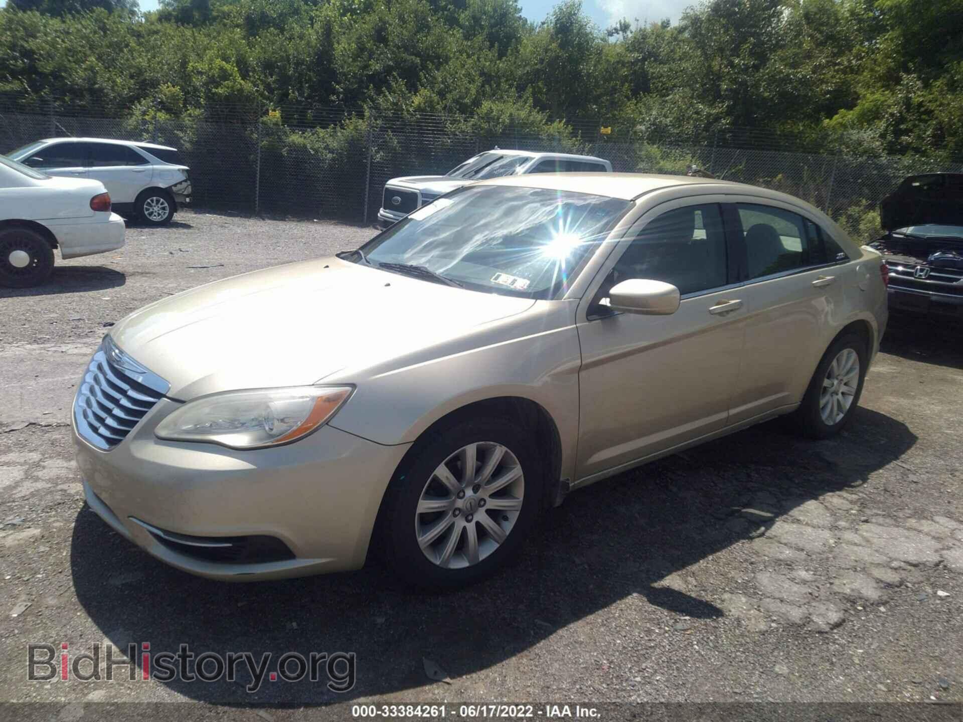 2011 CHRYSLER 200 - VIN: 1C3BC1FG7BN503576 - Фото 2