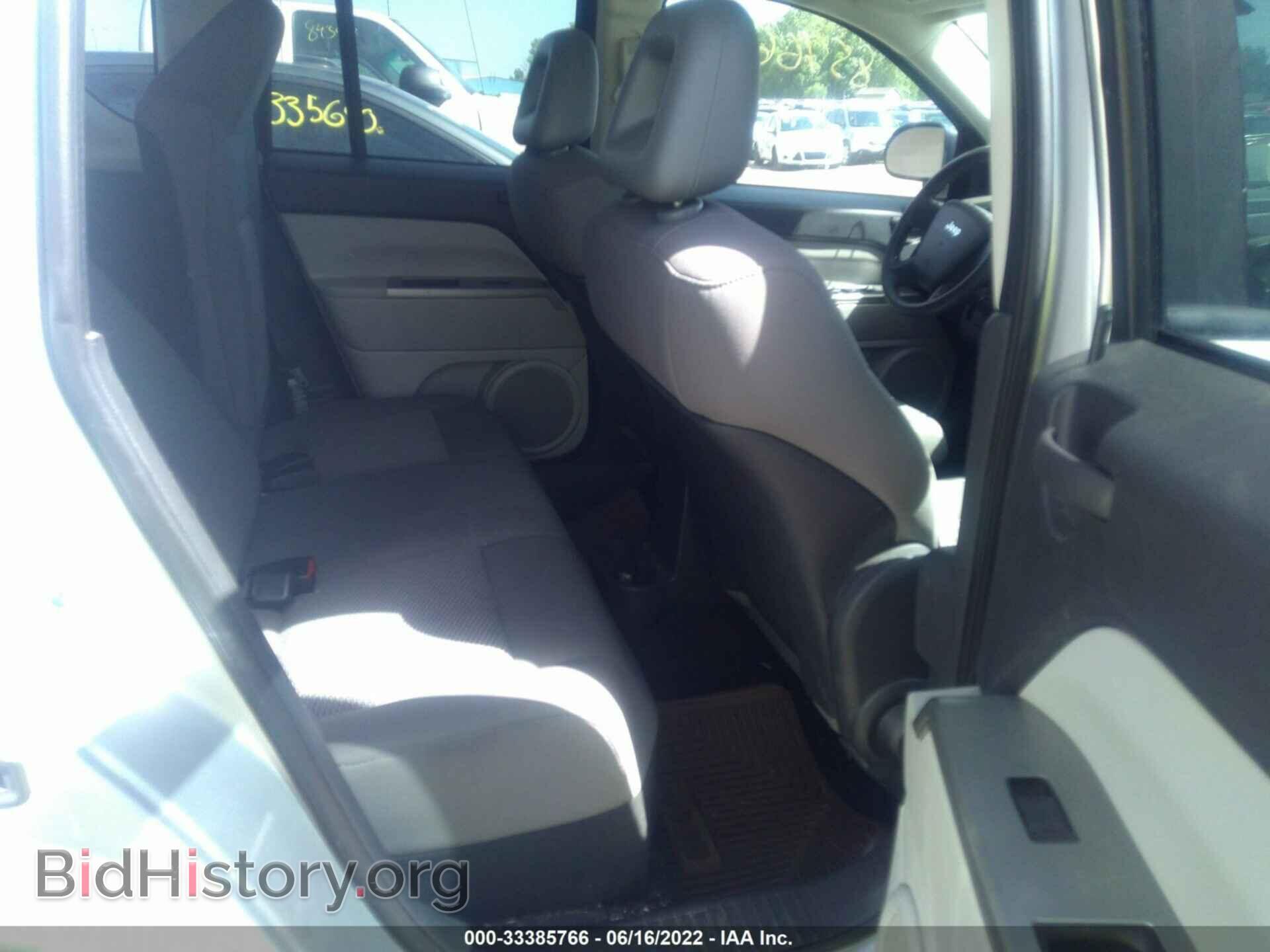 2007 JEEP COMPASS - VIN: 1J8FT47W37D418762 - Фото 8