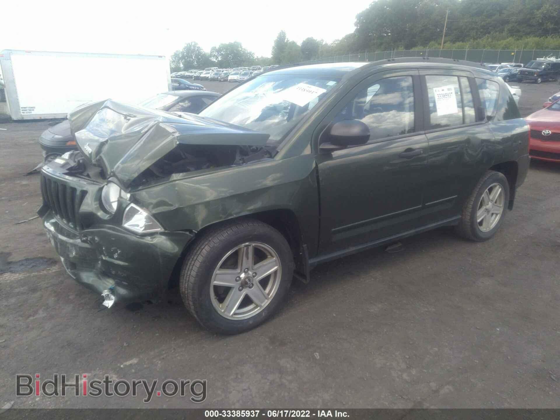 2009 JEEP COMPASS - VIN: 1J4FF47B79D237267 - Фото 2