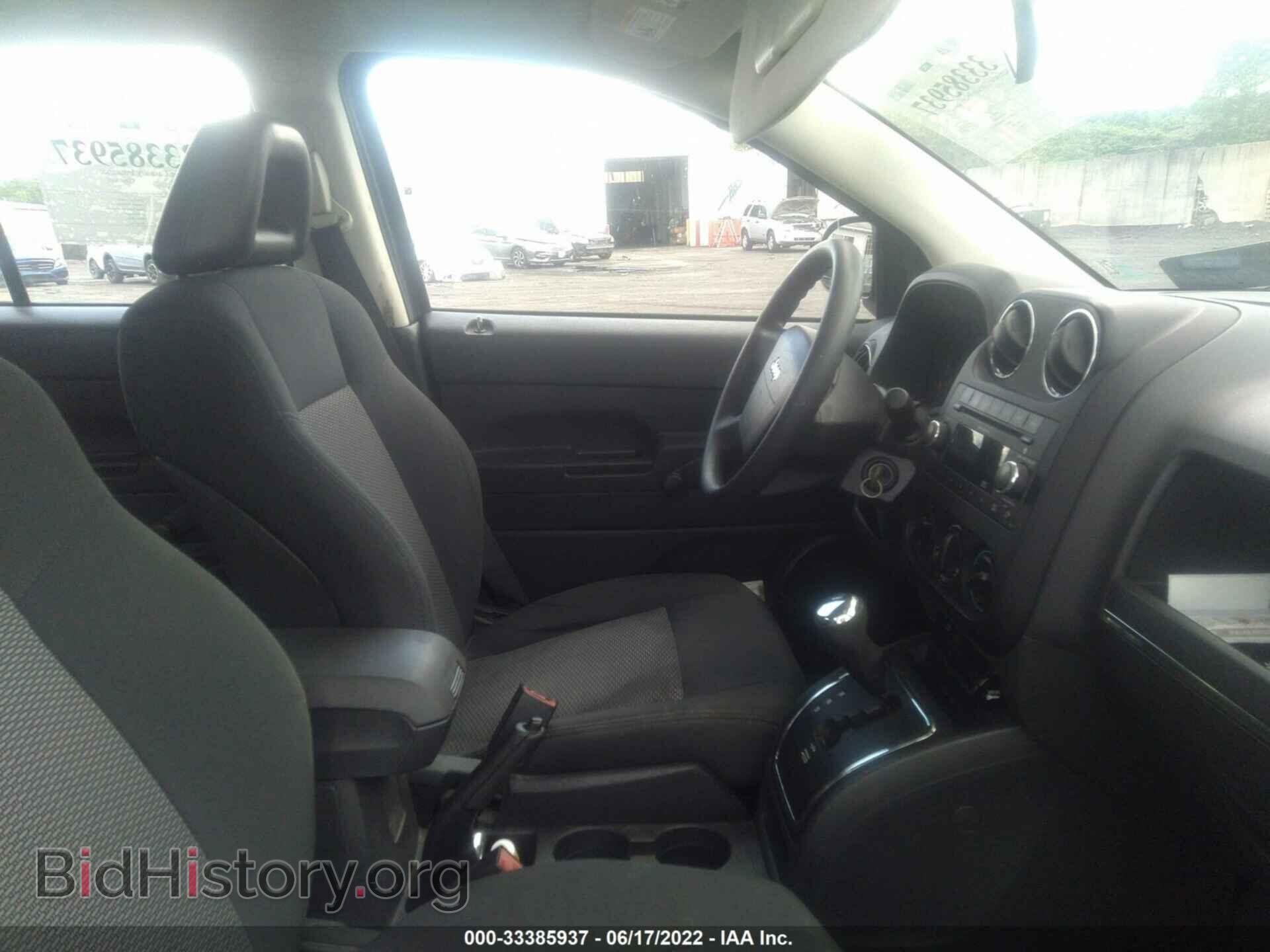 2009 JEEP COMPASS - VIN: 1J4FF47B79D237267 - Фото 5